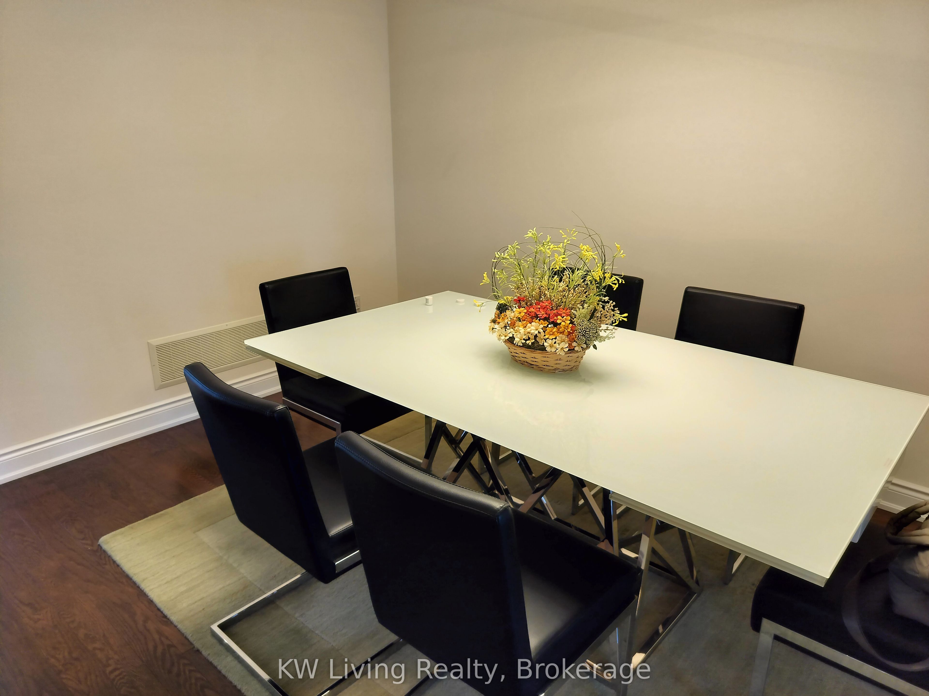 74 Mack Clement Lane, Richmond Hill, ON L4S 0G2 photo 5