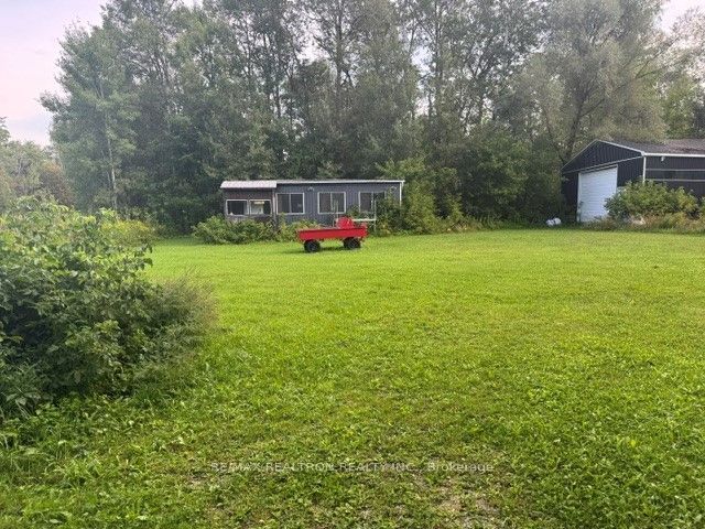 8413 10th Line, Essa, ON L4M 4S4 photo 2