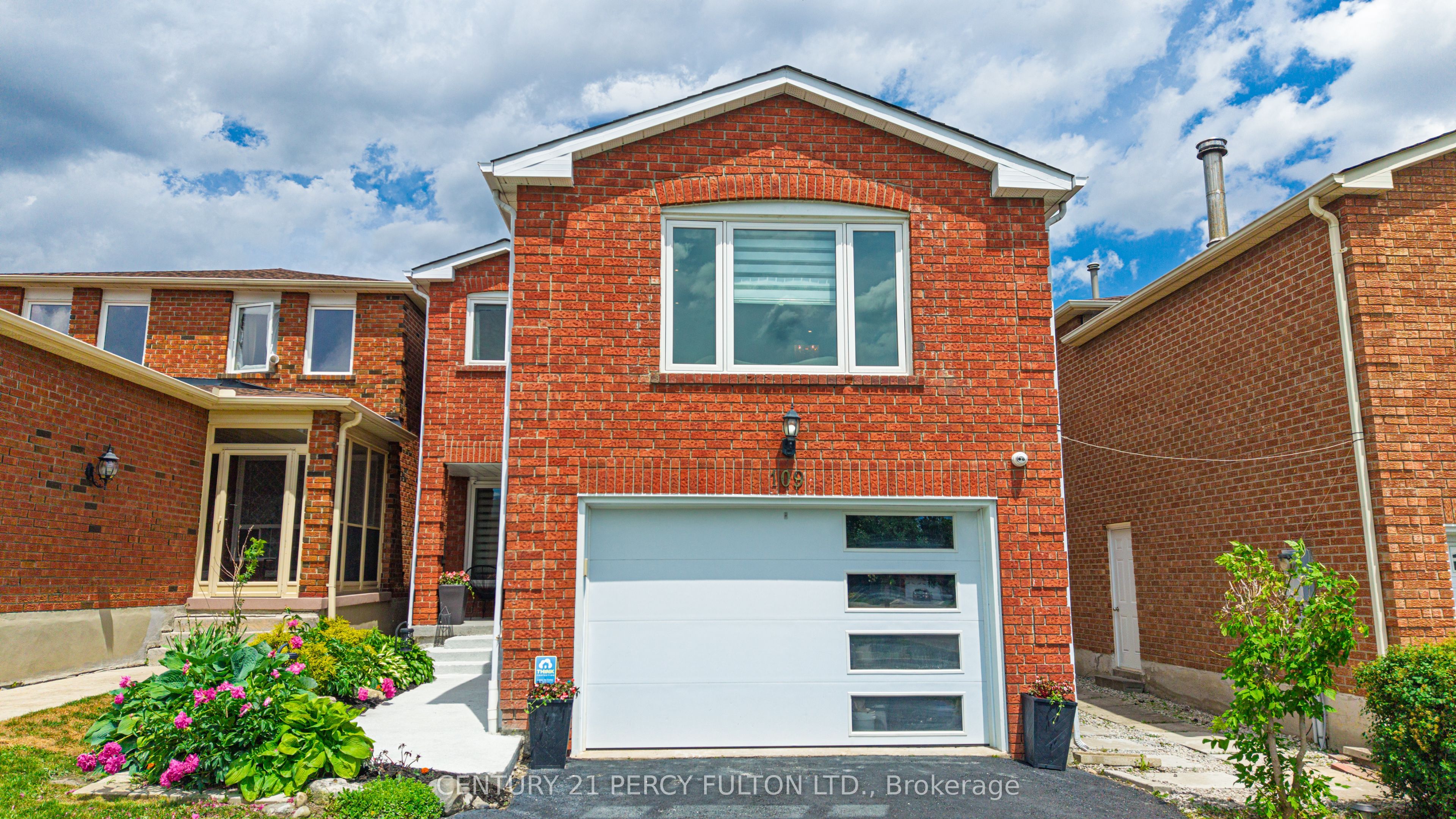 109 Woodcroft Lane, Vaughan, ON L4L 6T2 photo 2