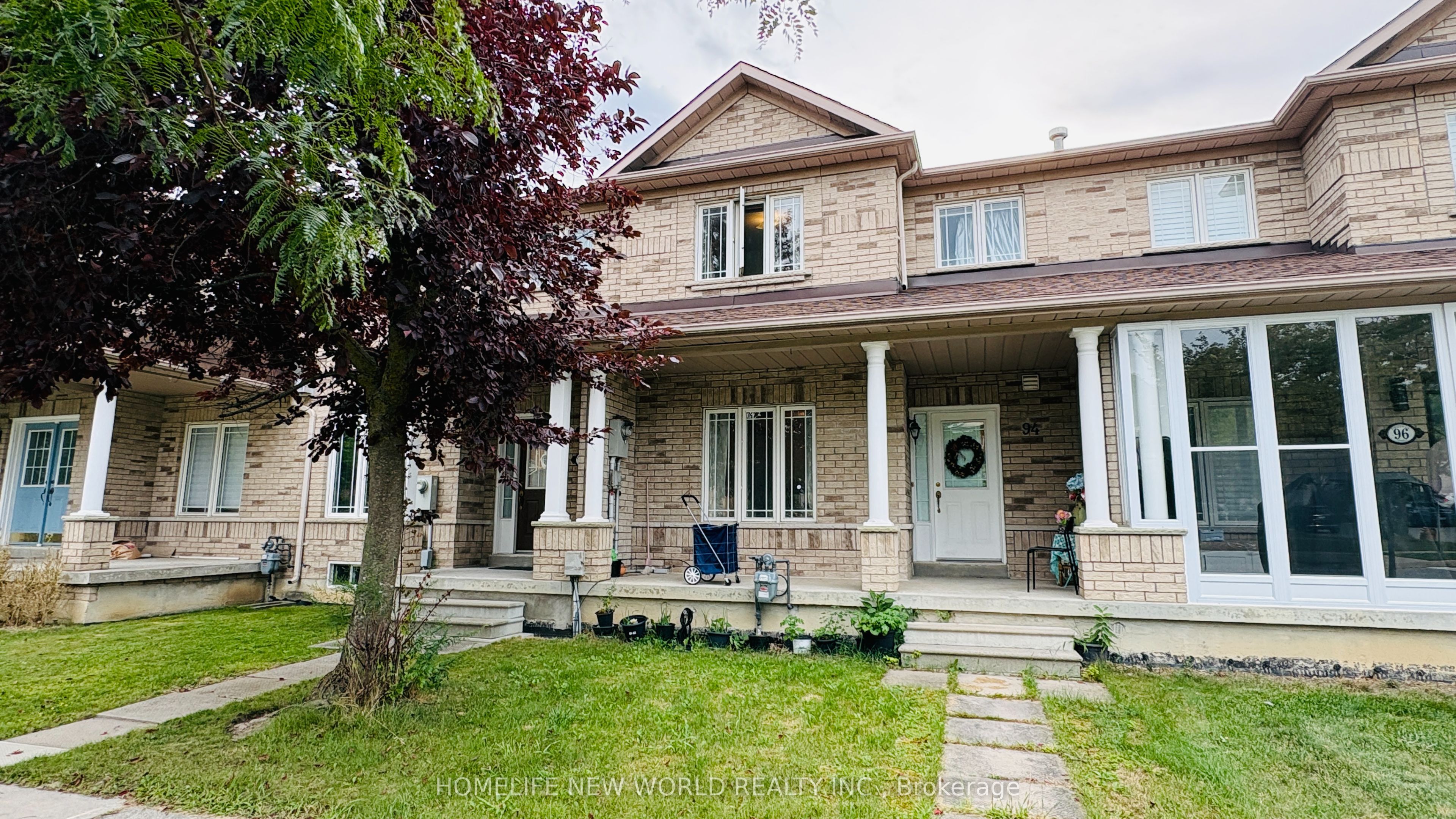 94 Forestwood Street, Richmond Hill, ON L4S 2K5