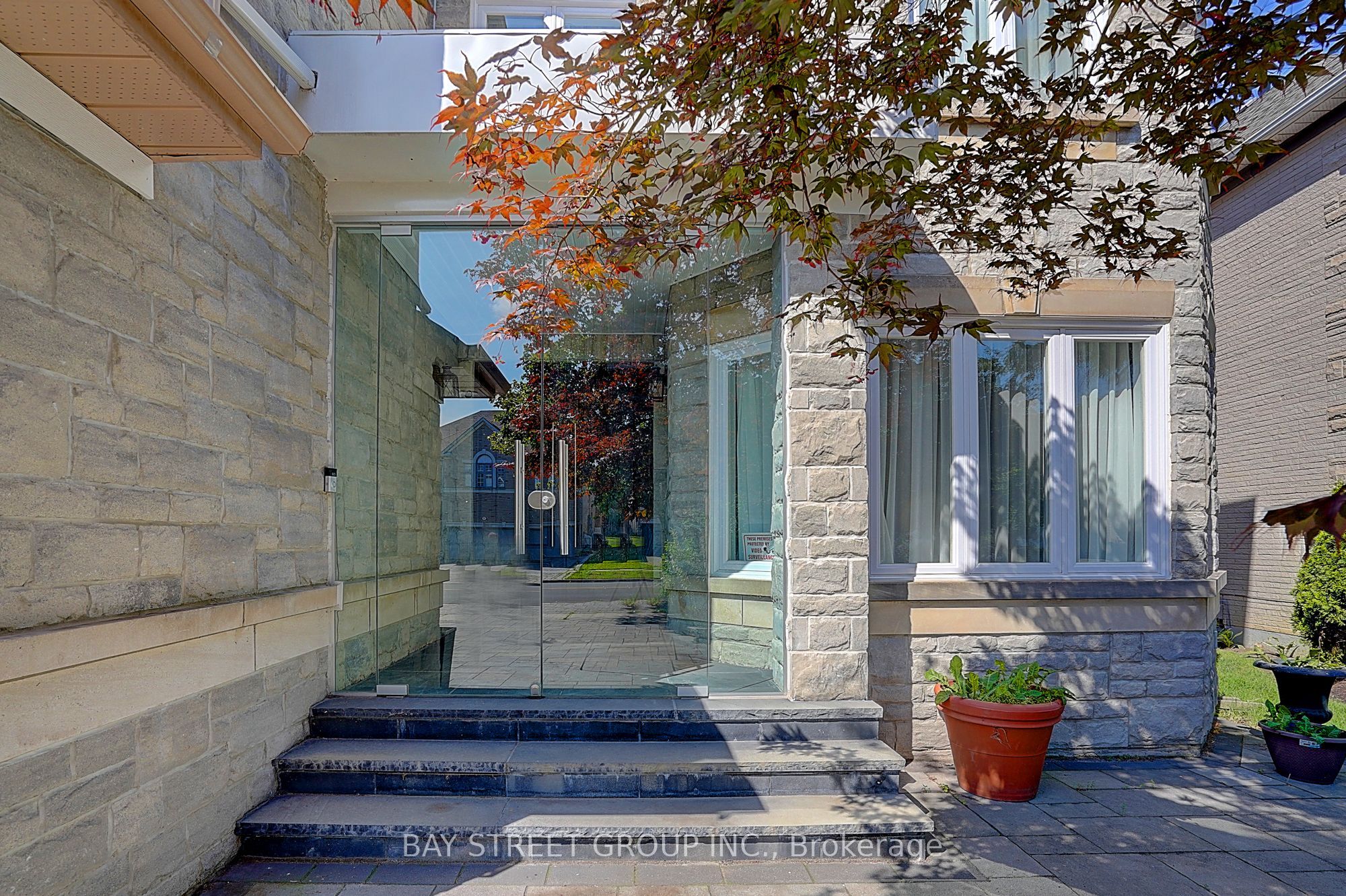218 Boake Trail, Richmond Hill, ON L4B 3Z6 photo 2