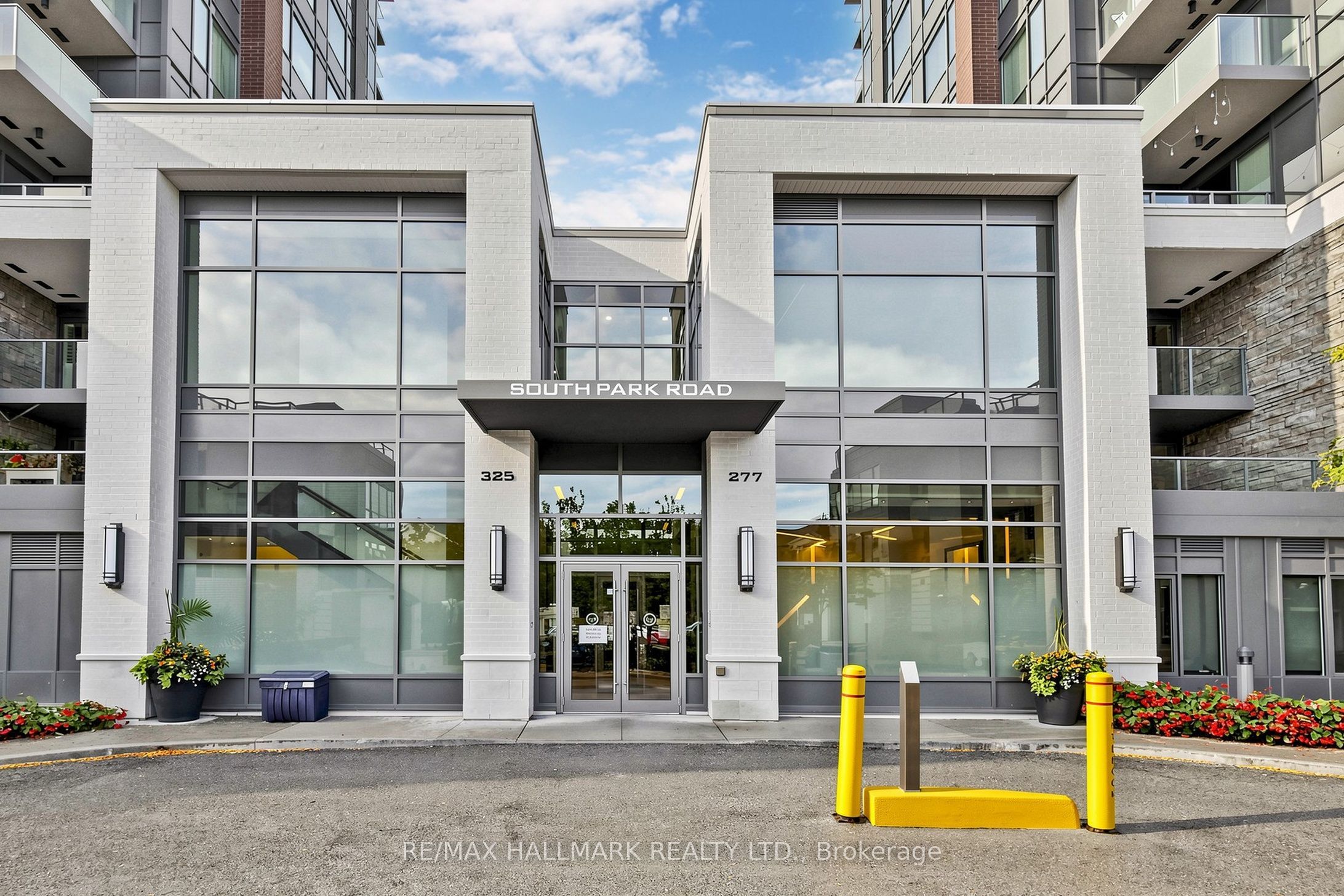 325 South Park Road 1003, Markham, ON L3T 0B8 photo 3