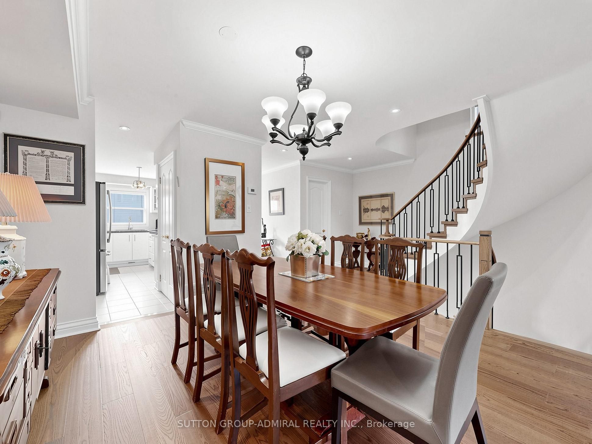 105 Leah Crescent 105, Vaughan, ON L4J 8C4 photo 4