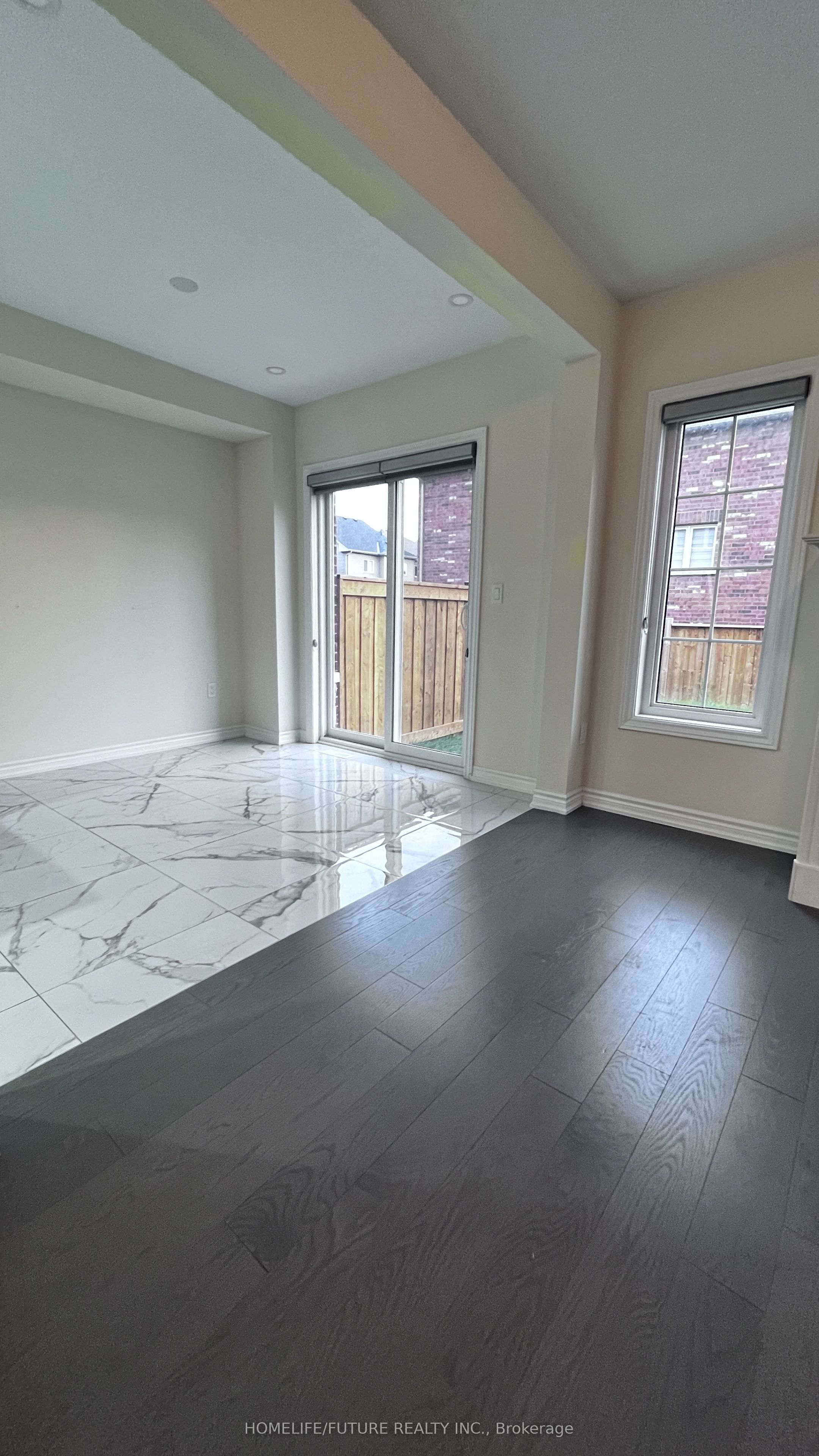140 Cliff Thompson Court, Georgina, ON L0E 1R0 photo 5