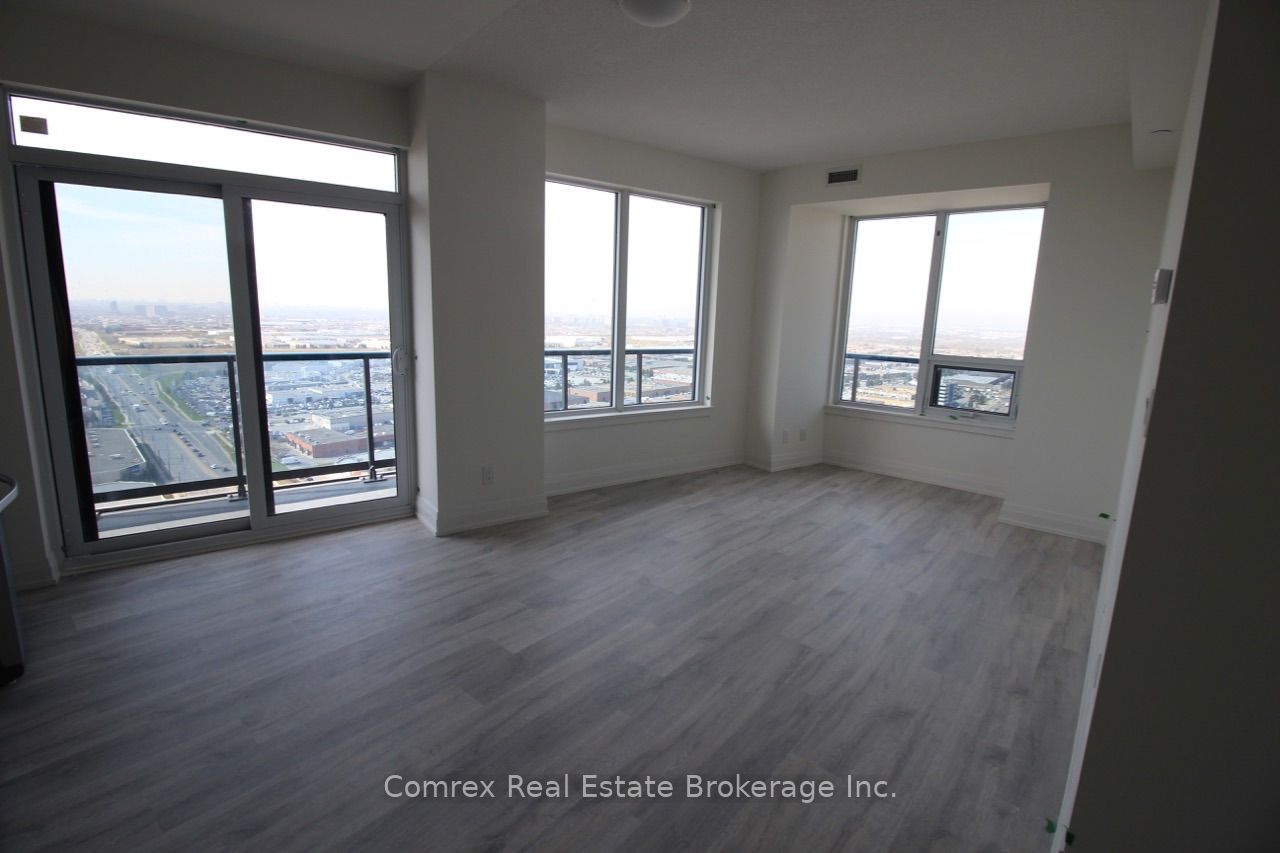 3700 Hwy 7 Avenue 2605, Vaughan, ON L4L 0G8 photo 2