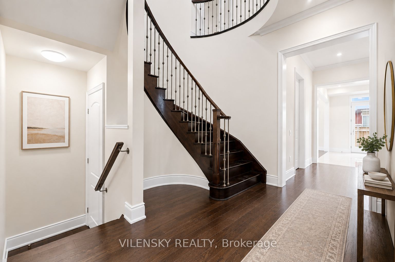 95 Chesney Crescent, Vaughan, ON L4H 4A5 photo 3