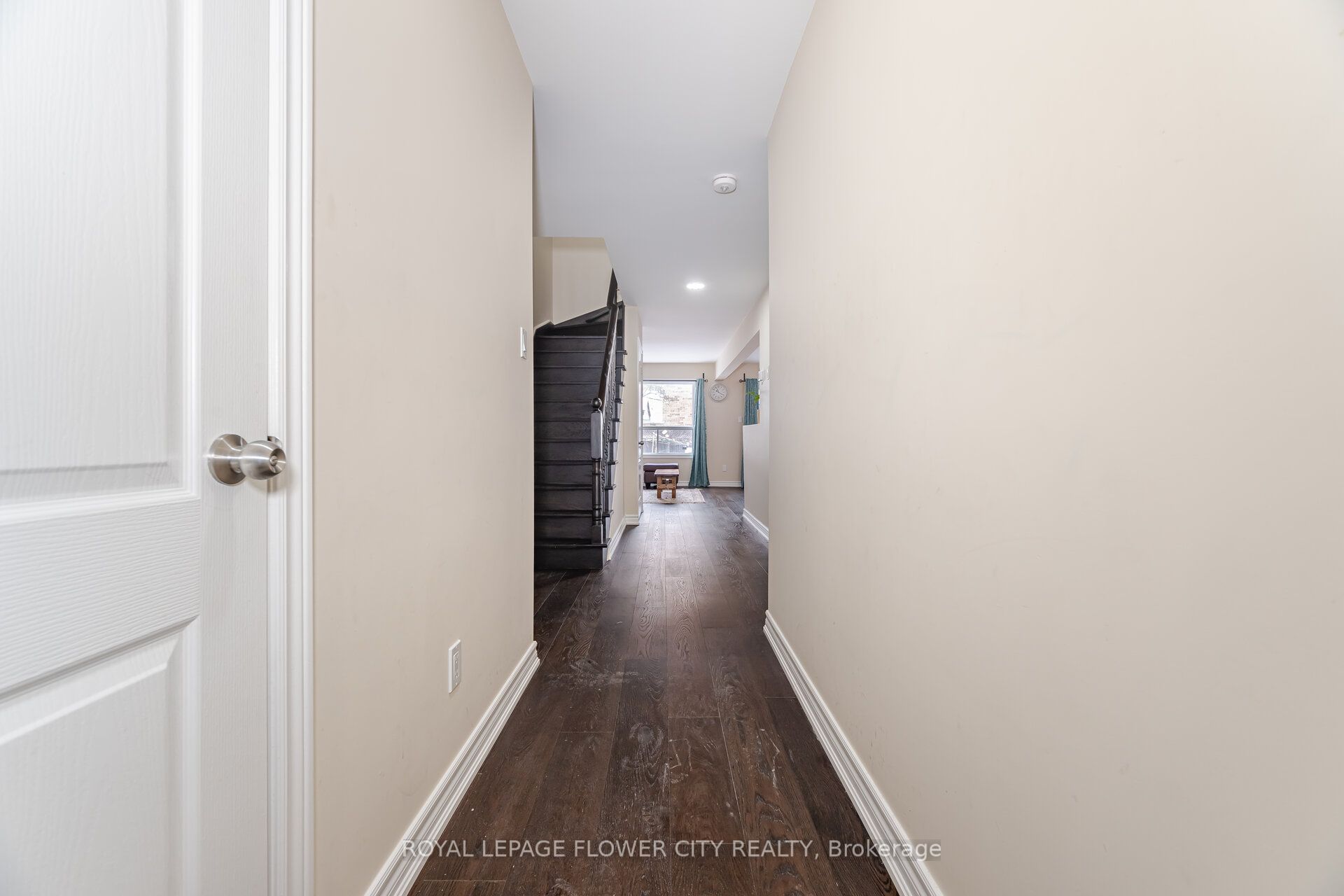 68 Denton Circle, Vaughan, ON L6A 2N4 photo 5