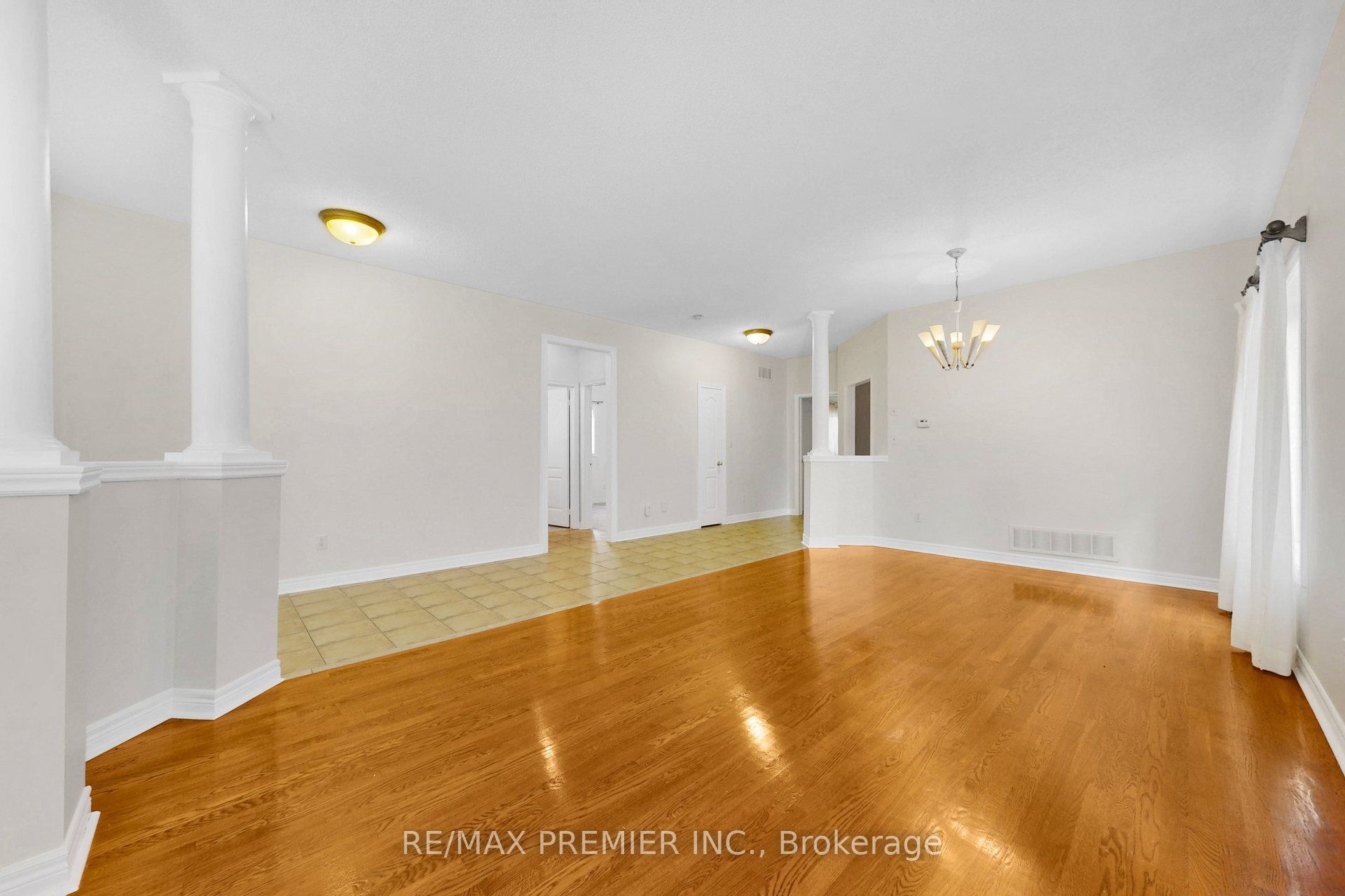 146 South Belair Drive, Vaughan, ON L4H 2N5 photo 5