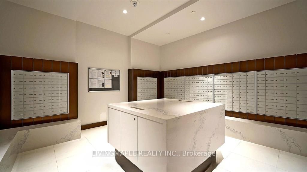12 Gandhi Lane 1709, Markham, ON L3T 0G8 photo 5
