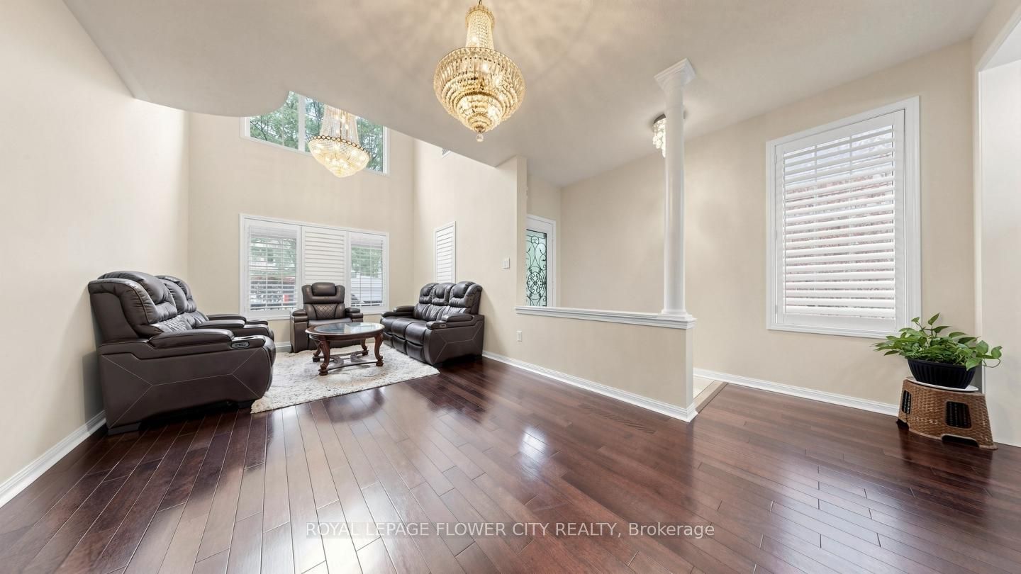 70 Boom Road, Vaughan, ON L6A 3G2 photo 3