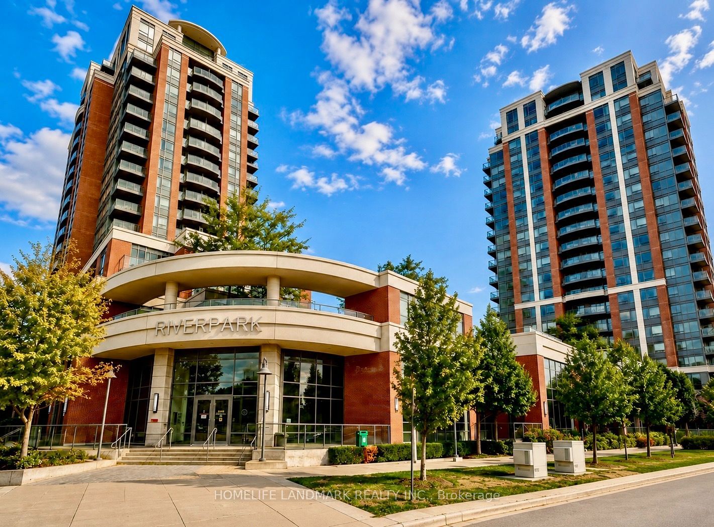 1 Uptown Drive 1702, Markham, ON L3R 5C1