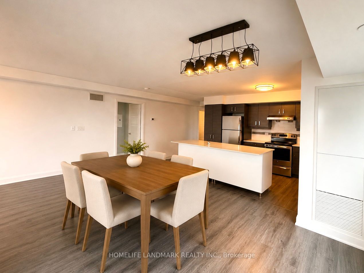 1 Uptown Drive 1702, Markham, ON L3R 5C1 photo 4