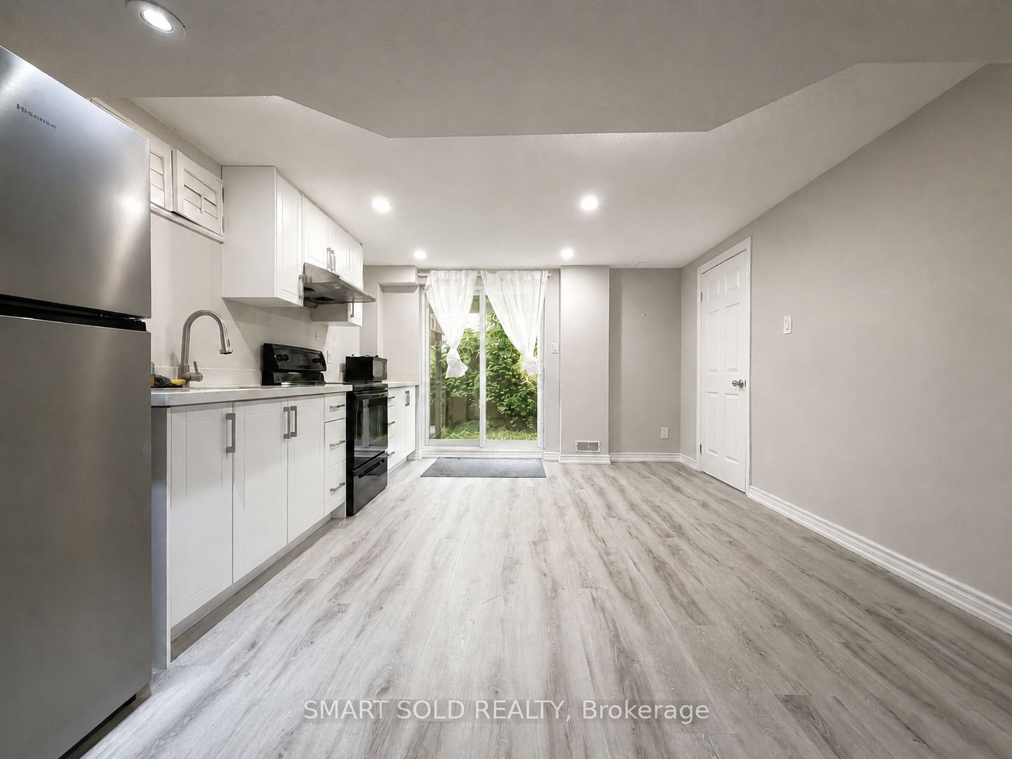 71 Dewpoint Road Lower, Vaughan, ON L4J 9E1 photo 3