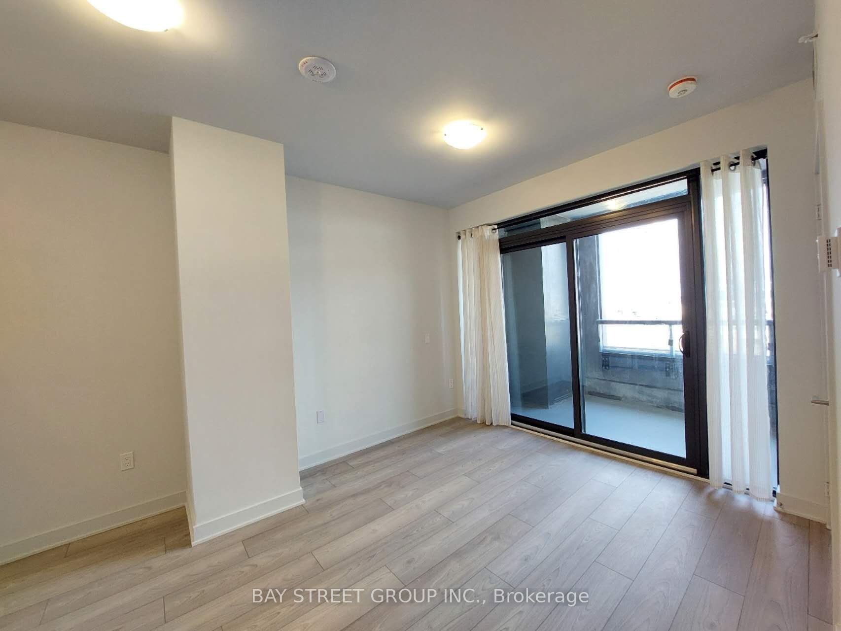 2920 Hwy 7 612, Vaughan, ON L4K 0P4 photo 4
