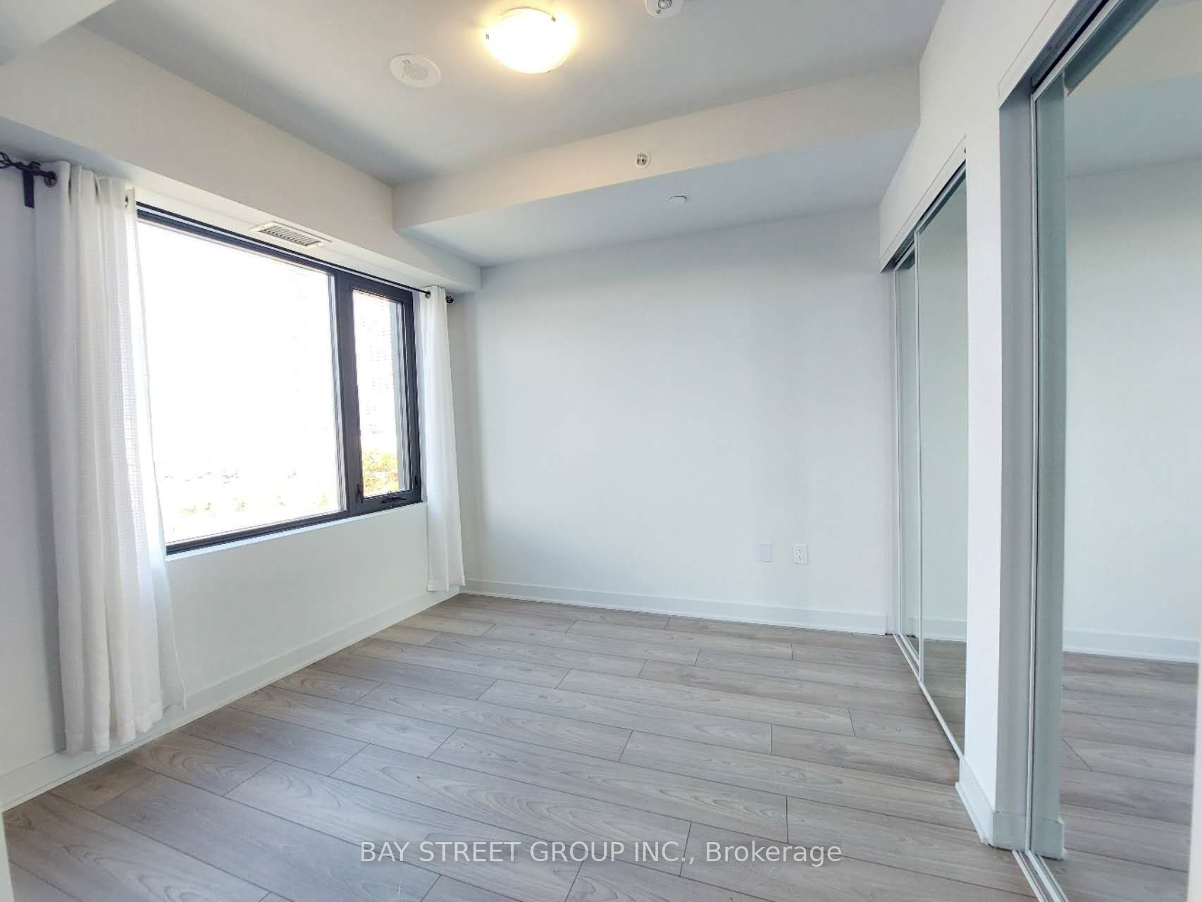 2920 Hwy 7 612, Vaughan, ON L4K 0P4 photo 5