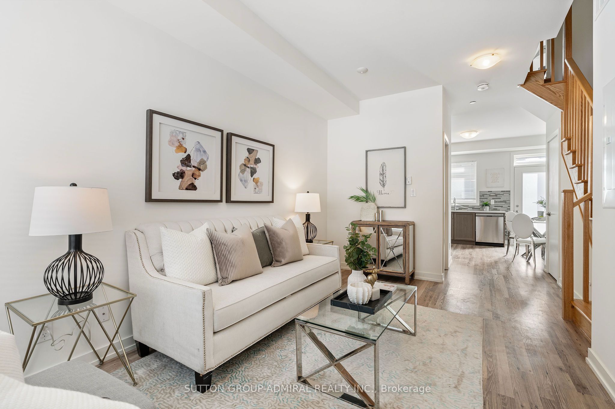 370D Red Maple Road 98, Richmond Hill, ON L4C 6P5 photo 4
