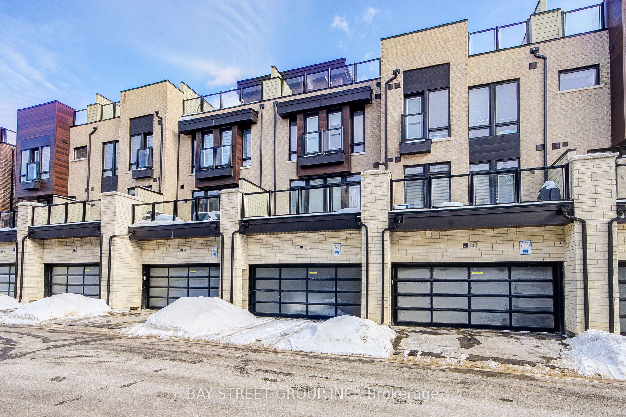 51 Credit Lane, Richmond Hill, ON L4E 1G9 photo 4
