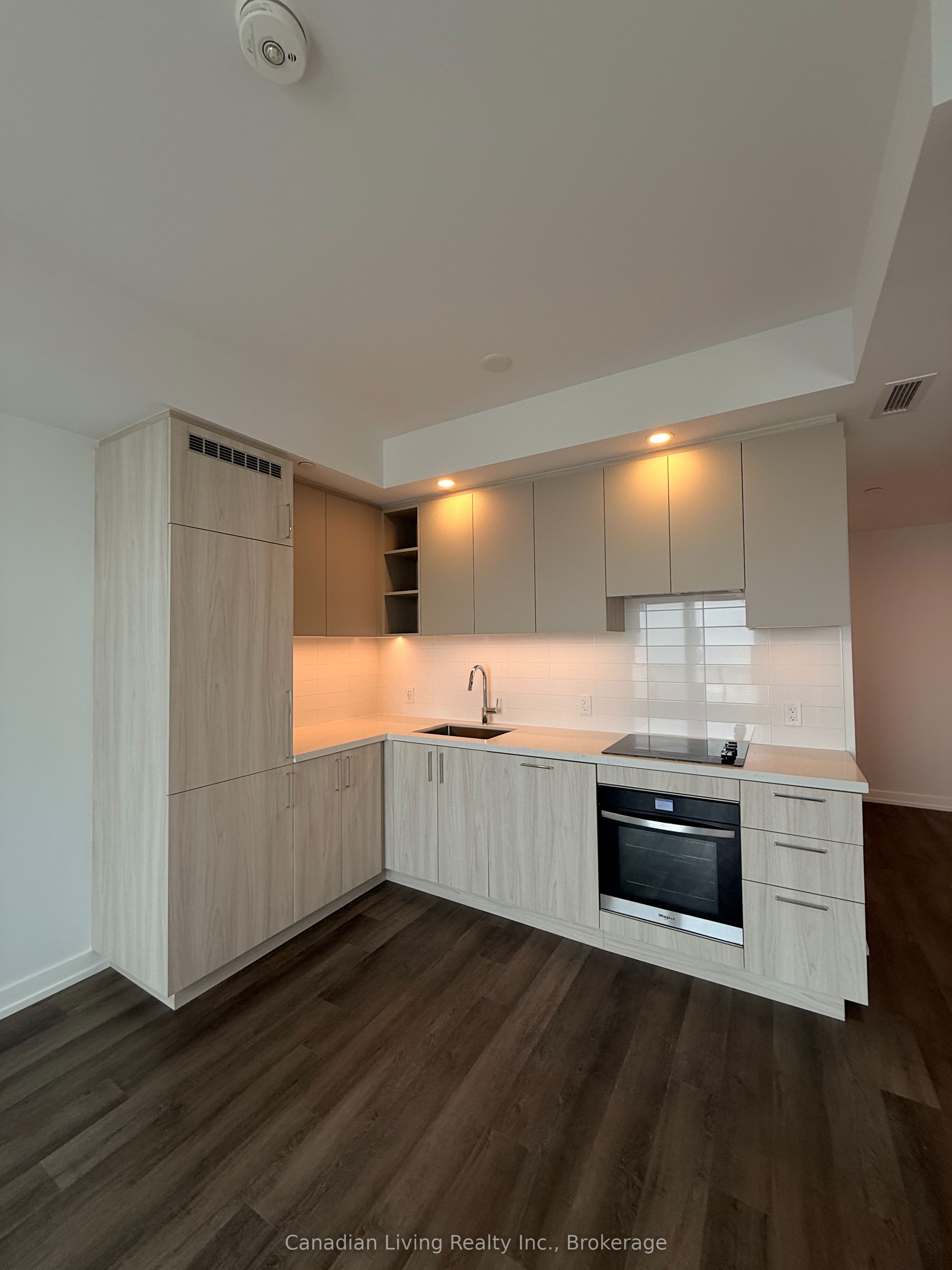 21 Meadowdale Road 1512, Vaughan, ON L4K 0H6 photo 5