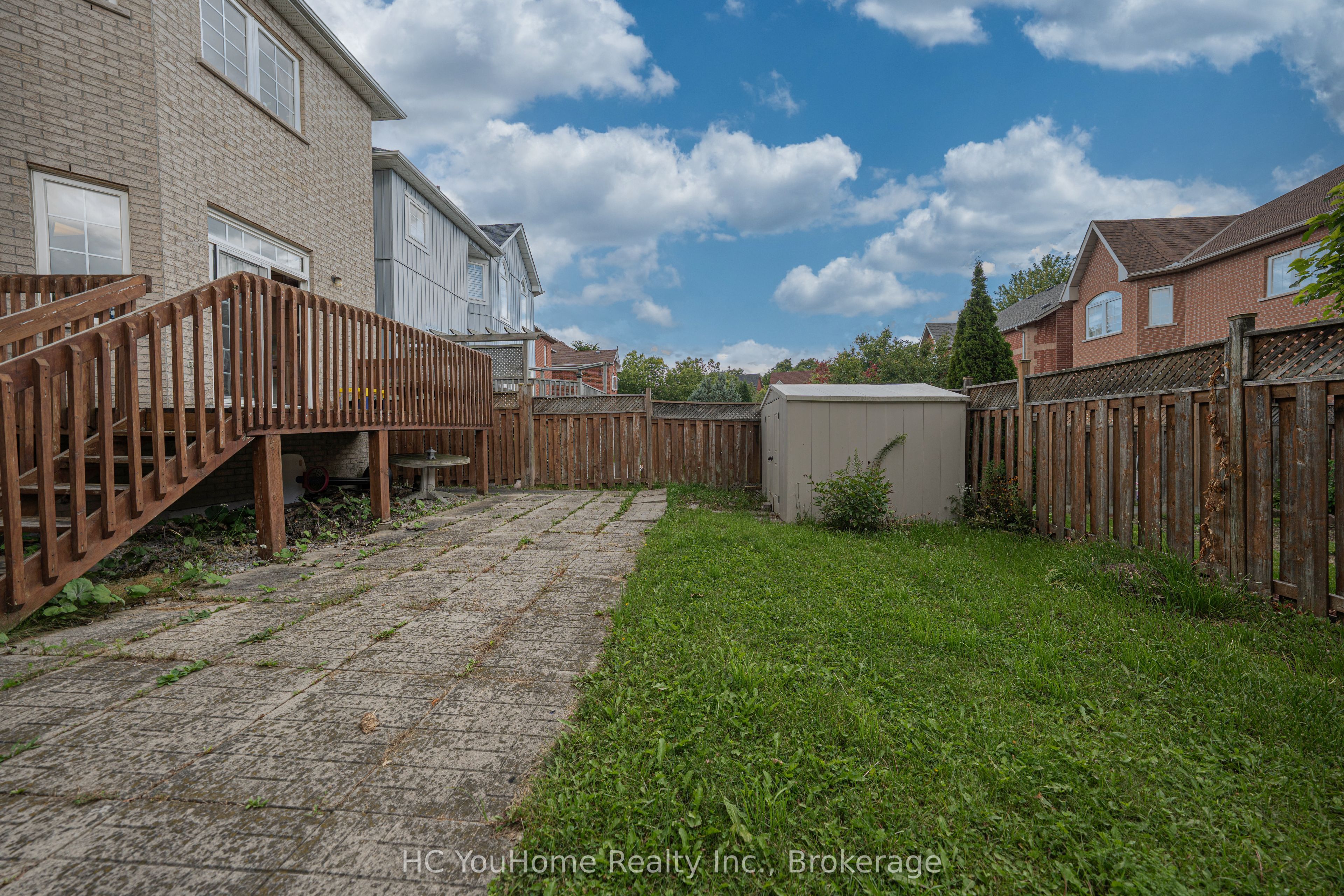8 BRIAR PATH Lane, Markham, ON L6C 2C1 photo 3
