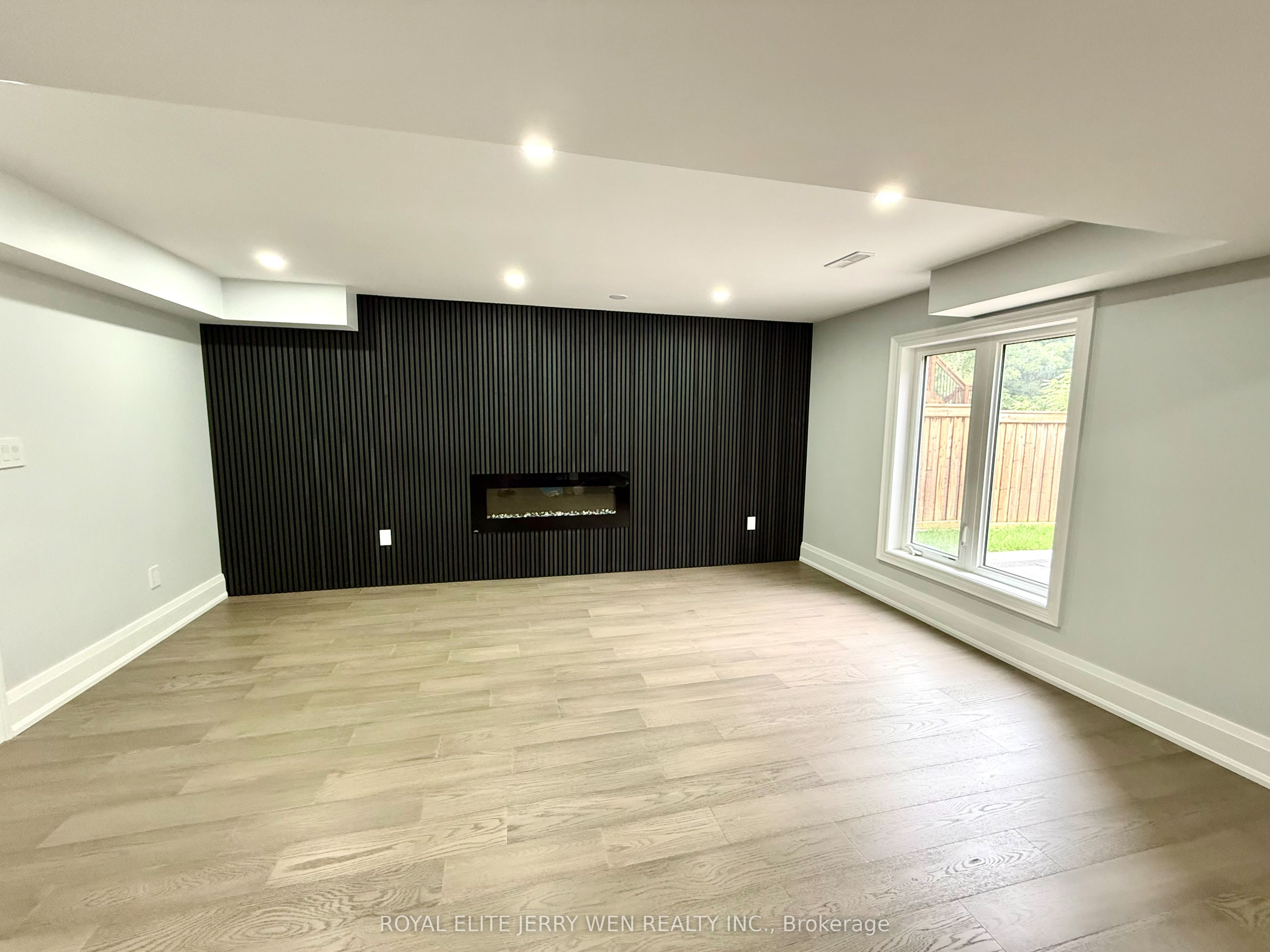 222 Butternut Ridge Trail Basement, Aurora, ON L4G 3P1 photo 4
