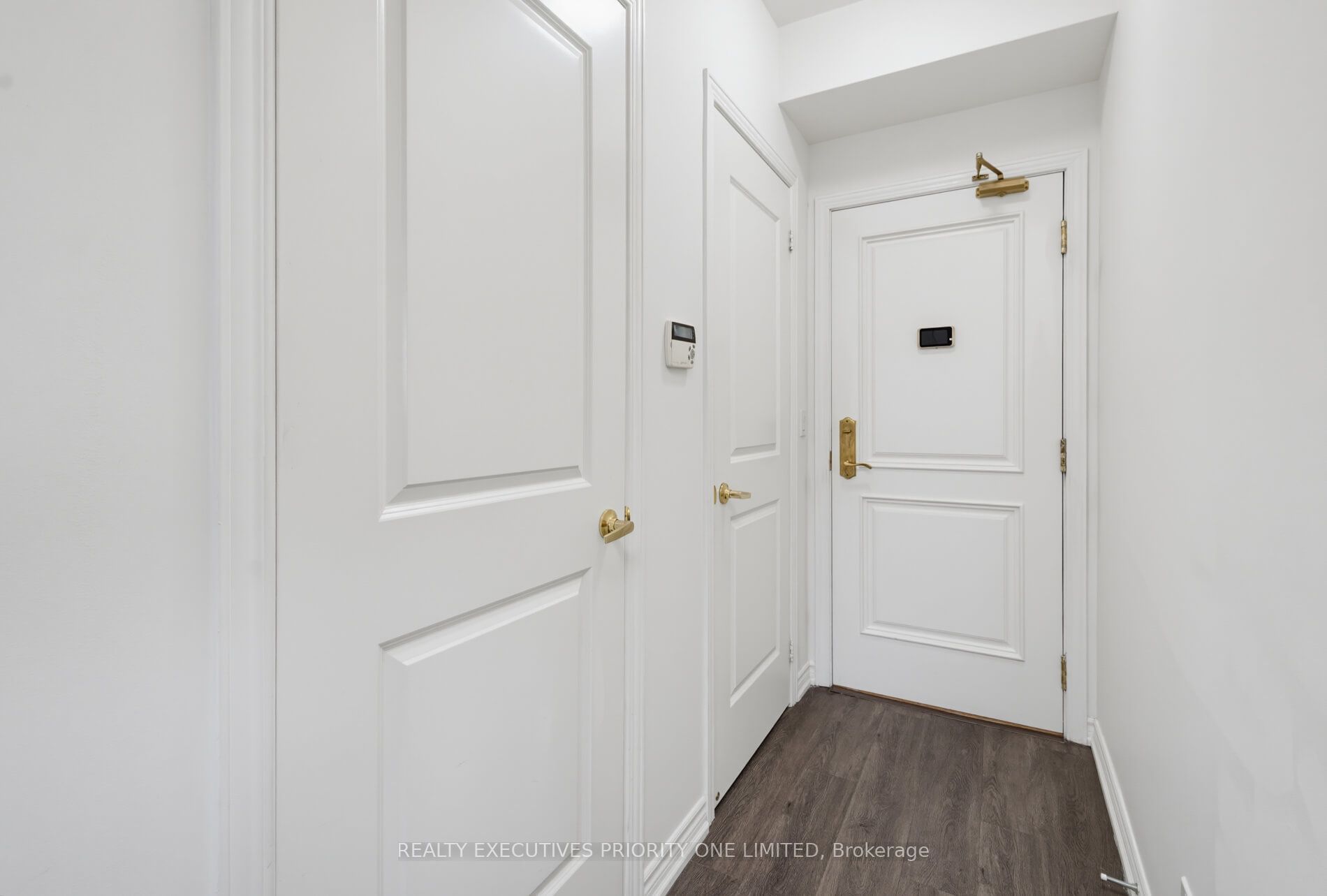9225 Jane Street 605, Vaughan, ON L6A 0J7 photo 4