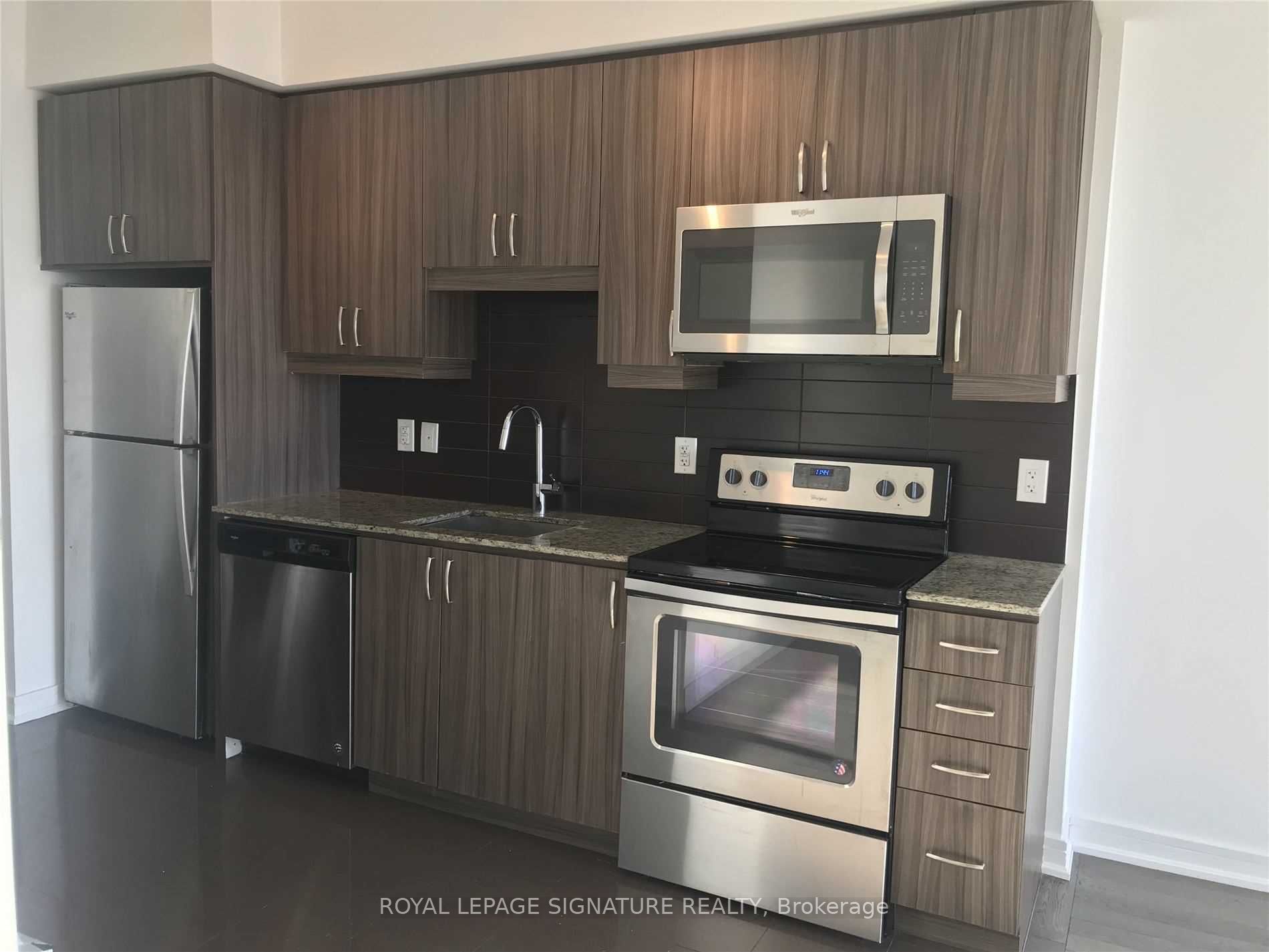9201 Yonge Street 1908NW, Richmond Hill, ON L4C 1H9 photo 3
