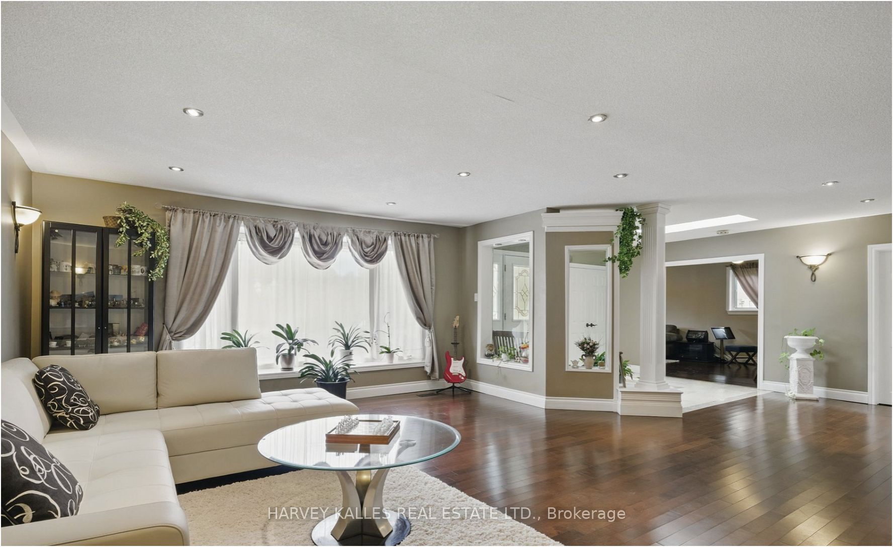 55 Denham Drive, Richmond Hill, ON L4C 6H8 photo 4
