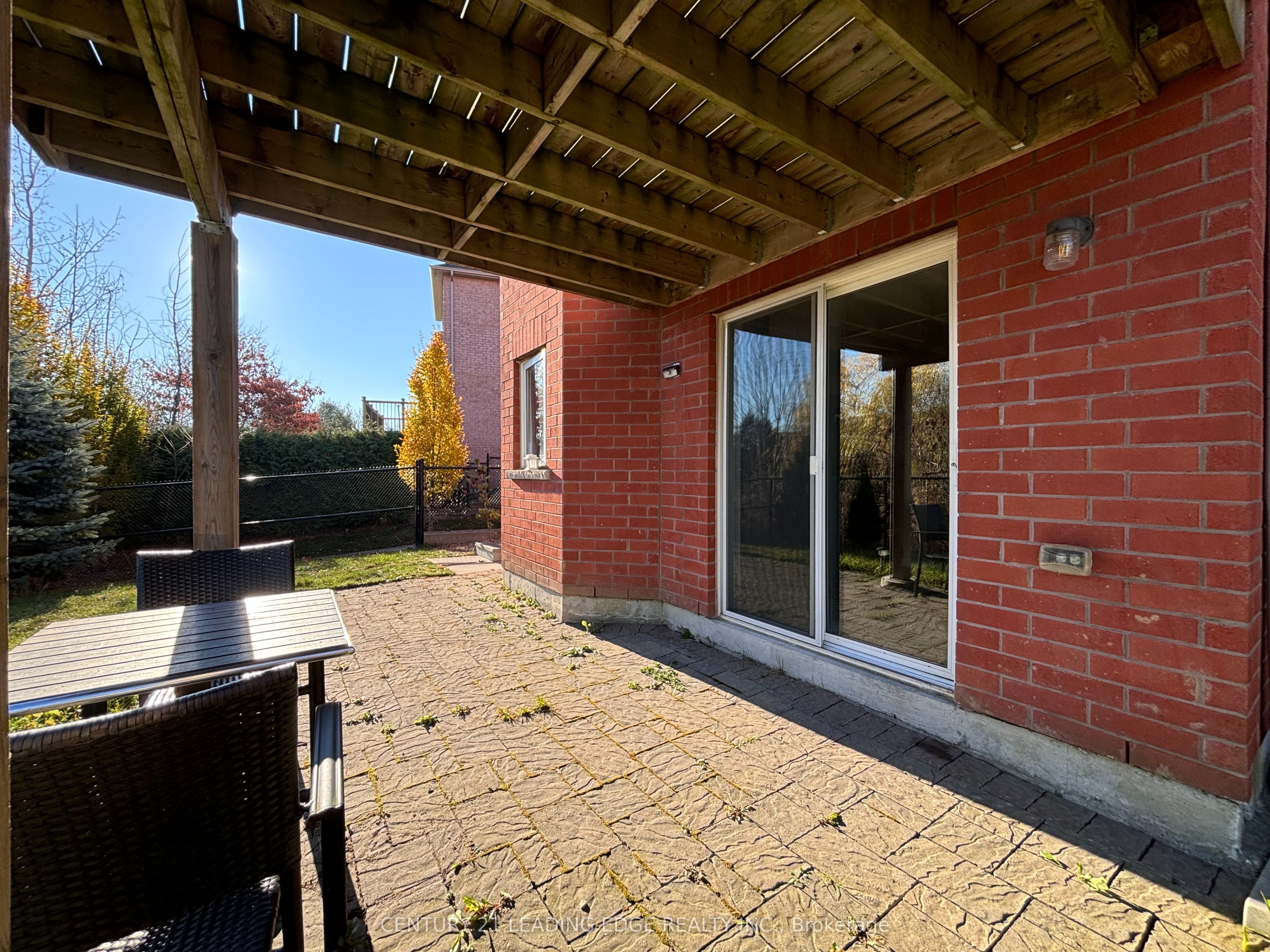 35 Napanee Street Bsmt, Richmond Hill, ON L4E 0X3 photo 5