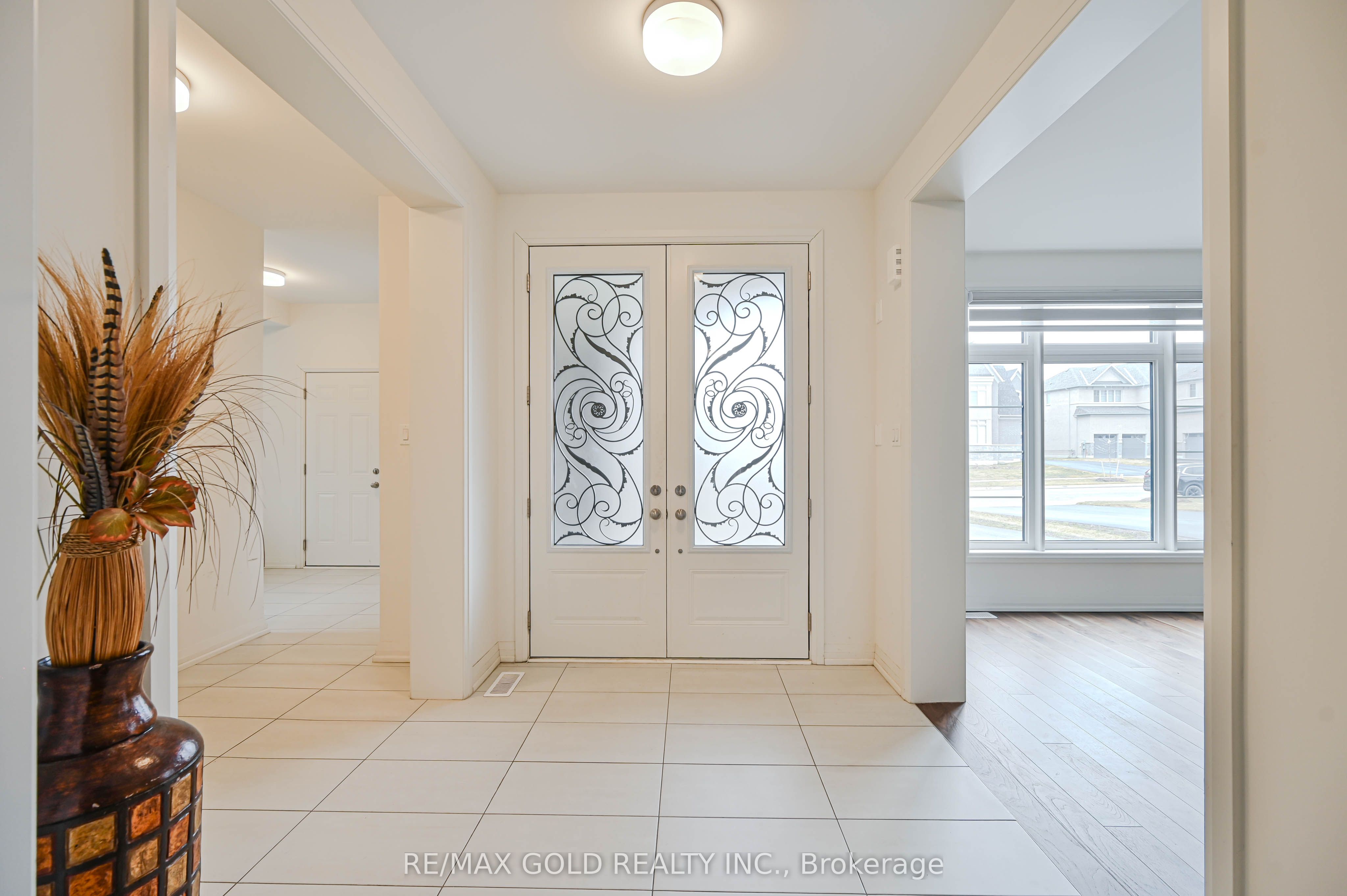 5 Elderberry Way, Adjala-Tosorontio, ON L0G 1W0 photo 4