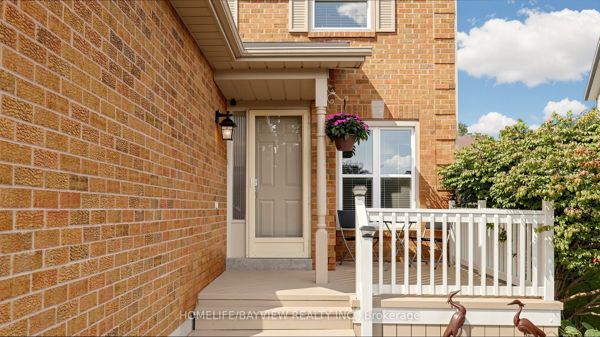 20 Doon Crescent, Georgina, ON L4P 3P8 photo 4