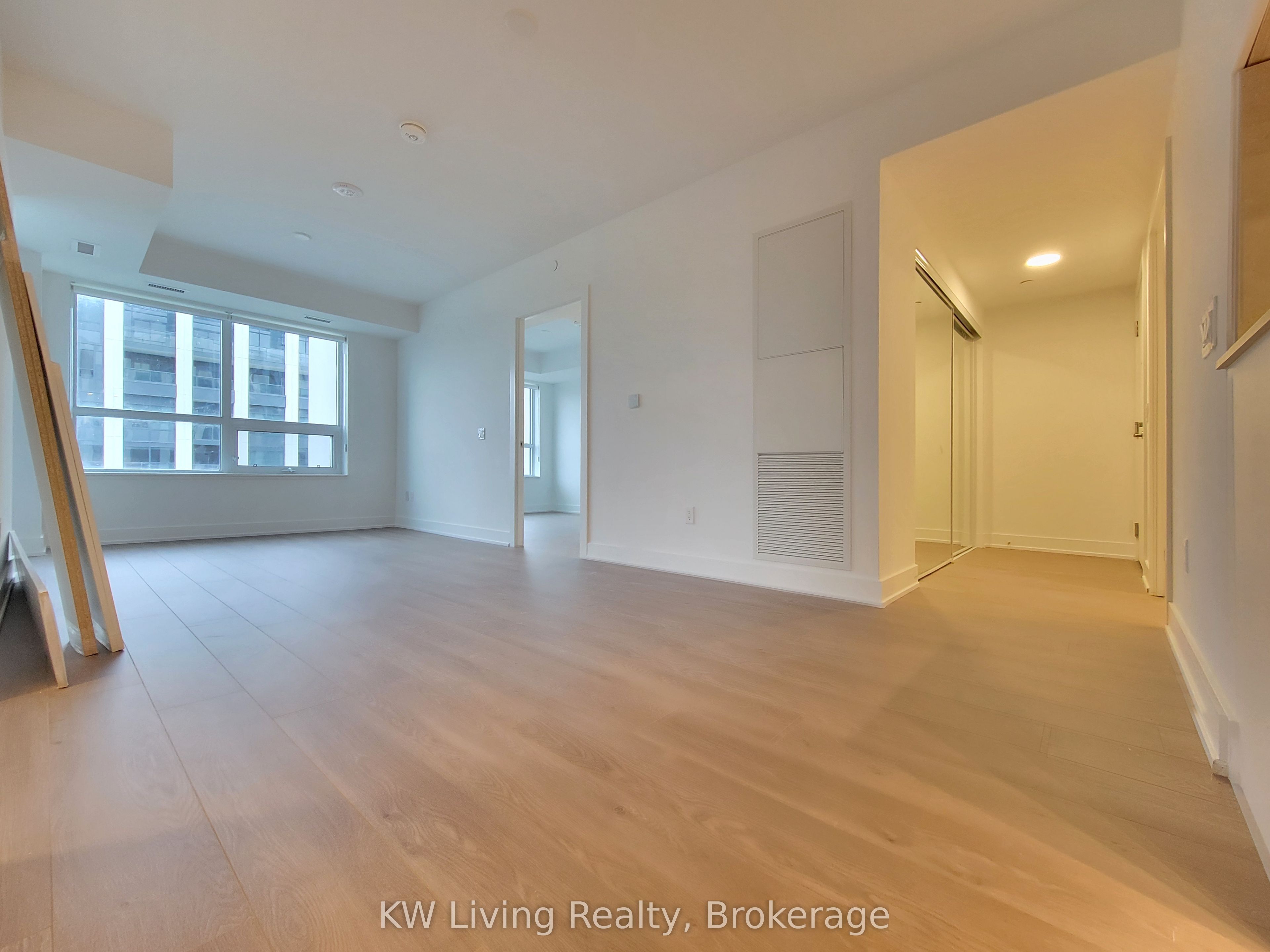 8 Cedarland Drive 1802, Markham, ON L6G 0H4 photo 4