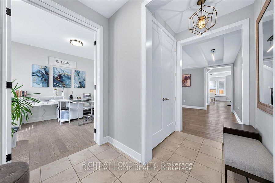 75 Watershed Gate, East Gwillimbury, ON L9N 0Y1 photo 4
