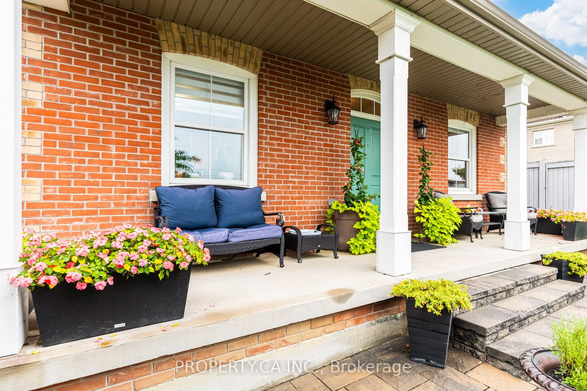 33 Betony Drive, Richmond Hill, ON L4E 0V6 photo 4