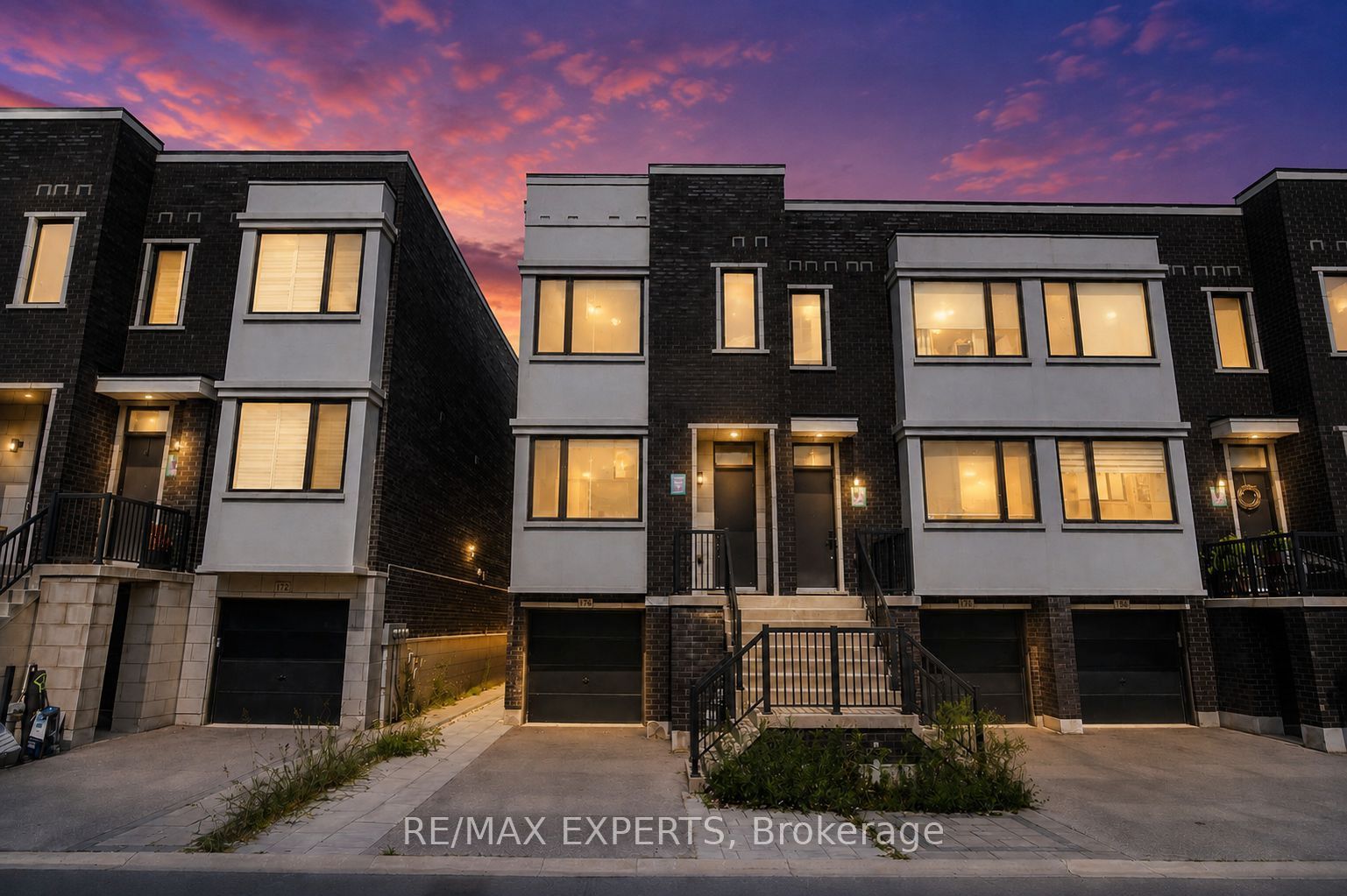 176 Sydney Circle, Vaughan, ON L4H 4R2