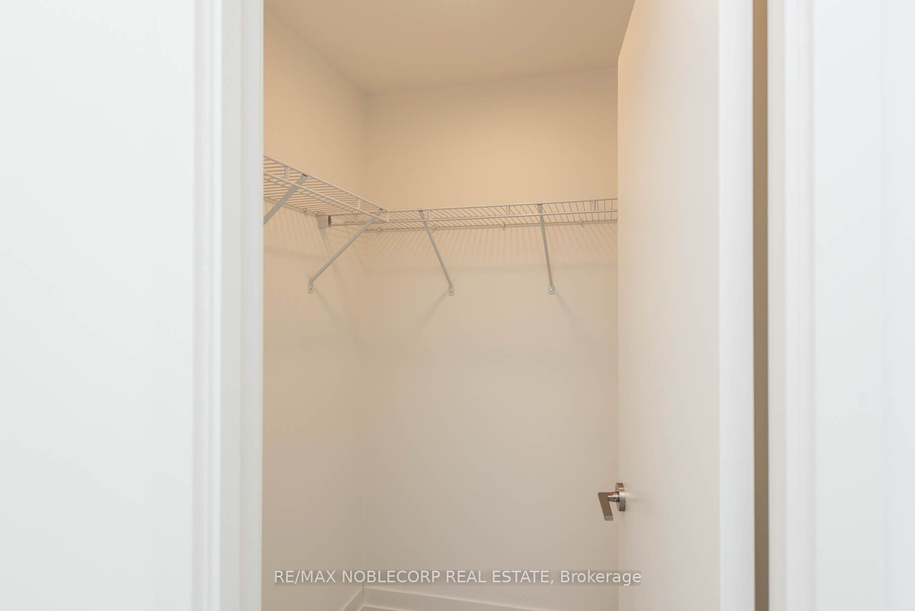 292 Verdale Crossing 812, Markham, ON L6G 0H6 photo 5