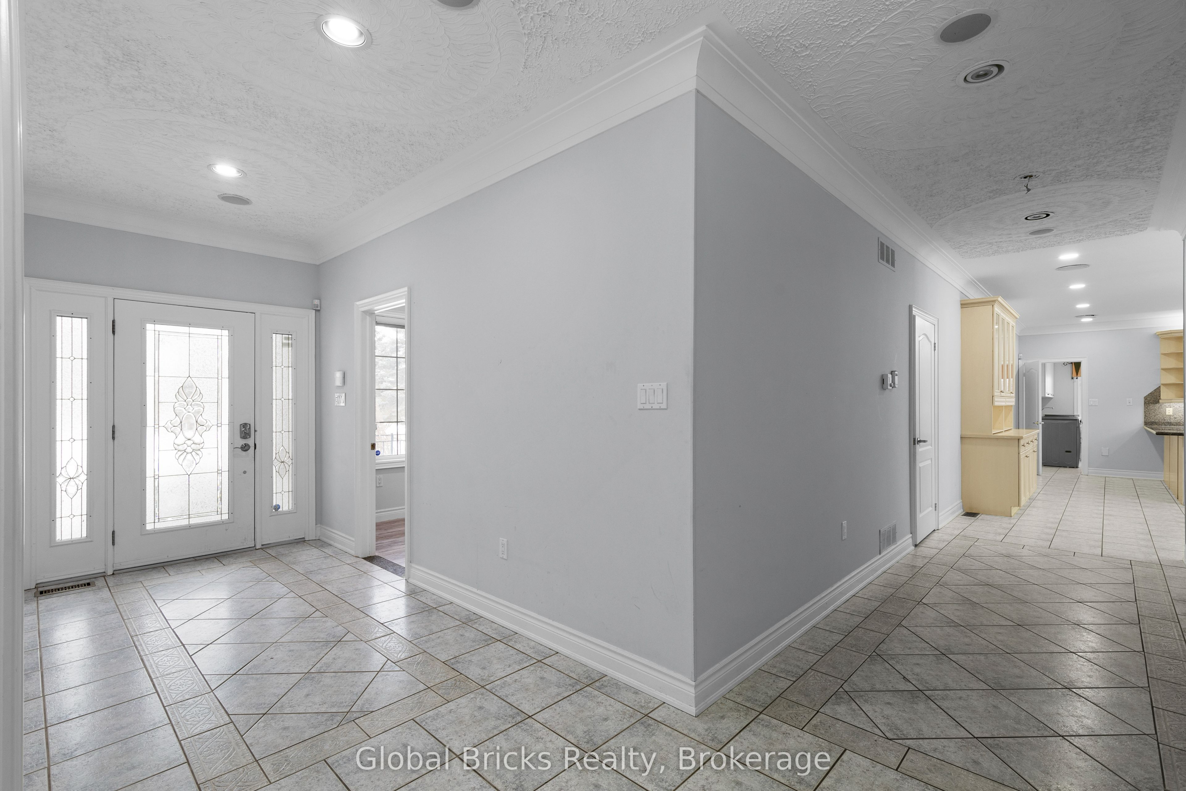 14 Fisher Drive, Adjala-Tosorontio, ON L0M 1J0 photo 5