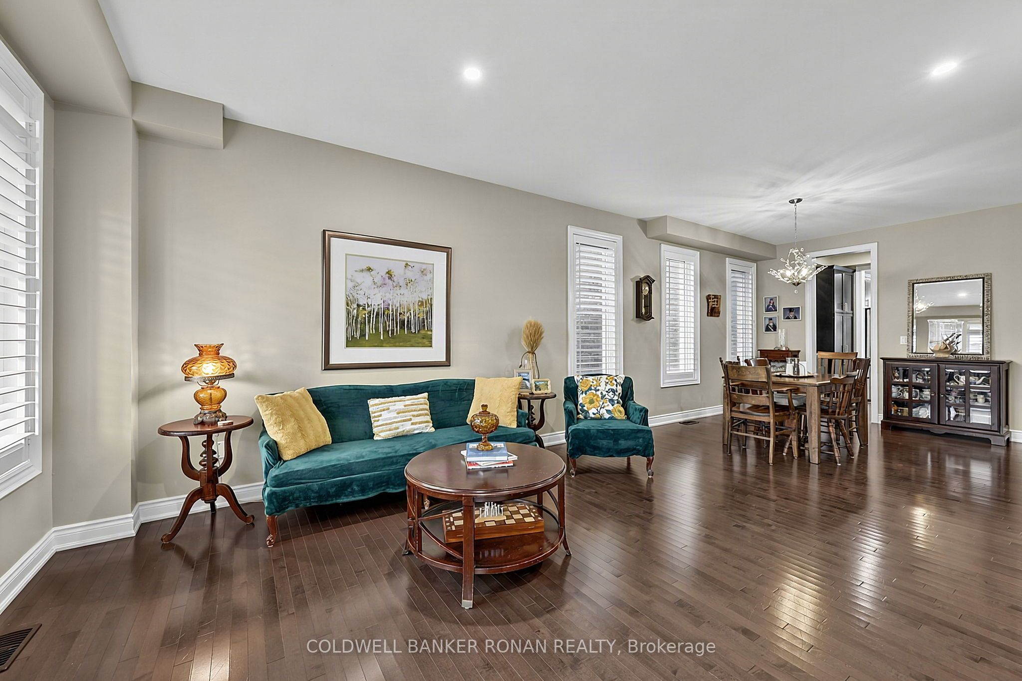 190 Strachan Trail, New Tecumseth, ON L0G 1A0 photo 4