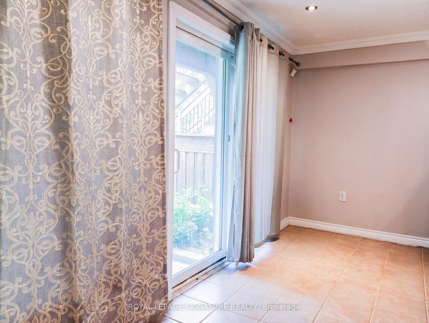 503 Thornhill Woods Drive Basement, Vaughan, ON L4J 9A1 photo 5
