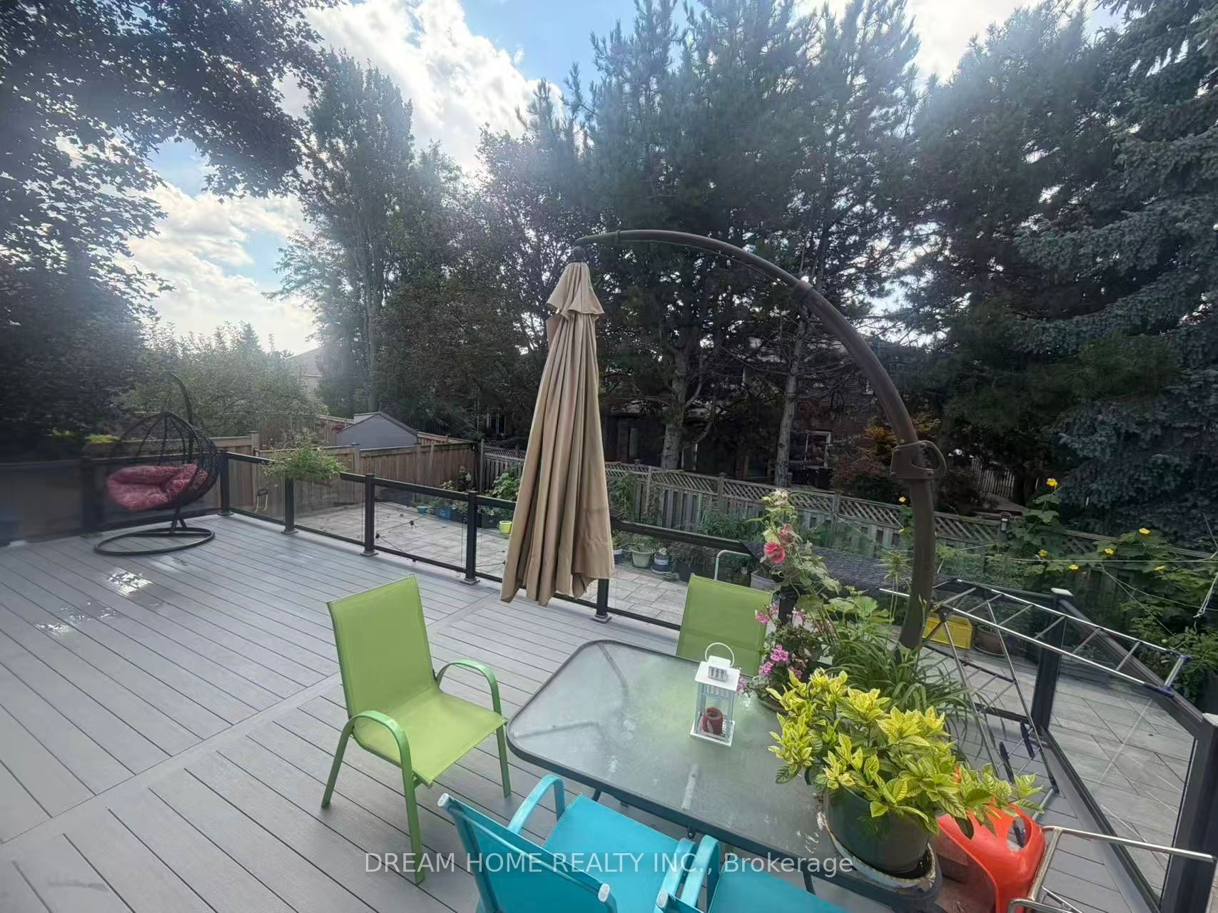 16 Brooklyn Crescent W, Markham, ON L3P 7B9 photo 3