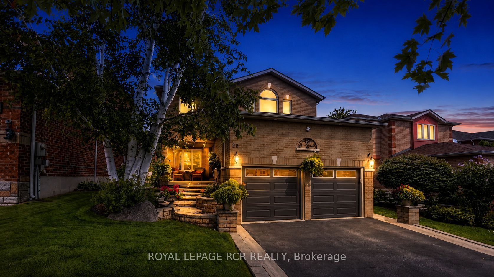 28 Roughley Street, Bradford West Gwillimbury, ON L3Z 3B2 photo 3