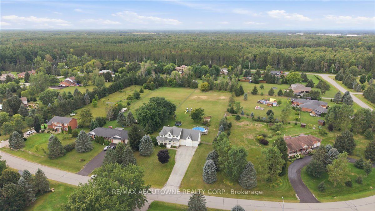 20 Pineview Trail, Essa, ON L0M 1T0 photo 3