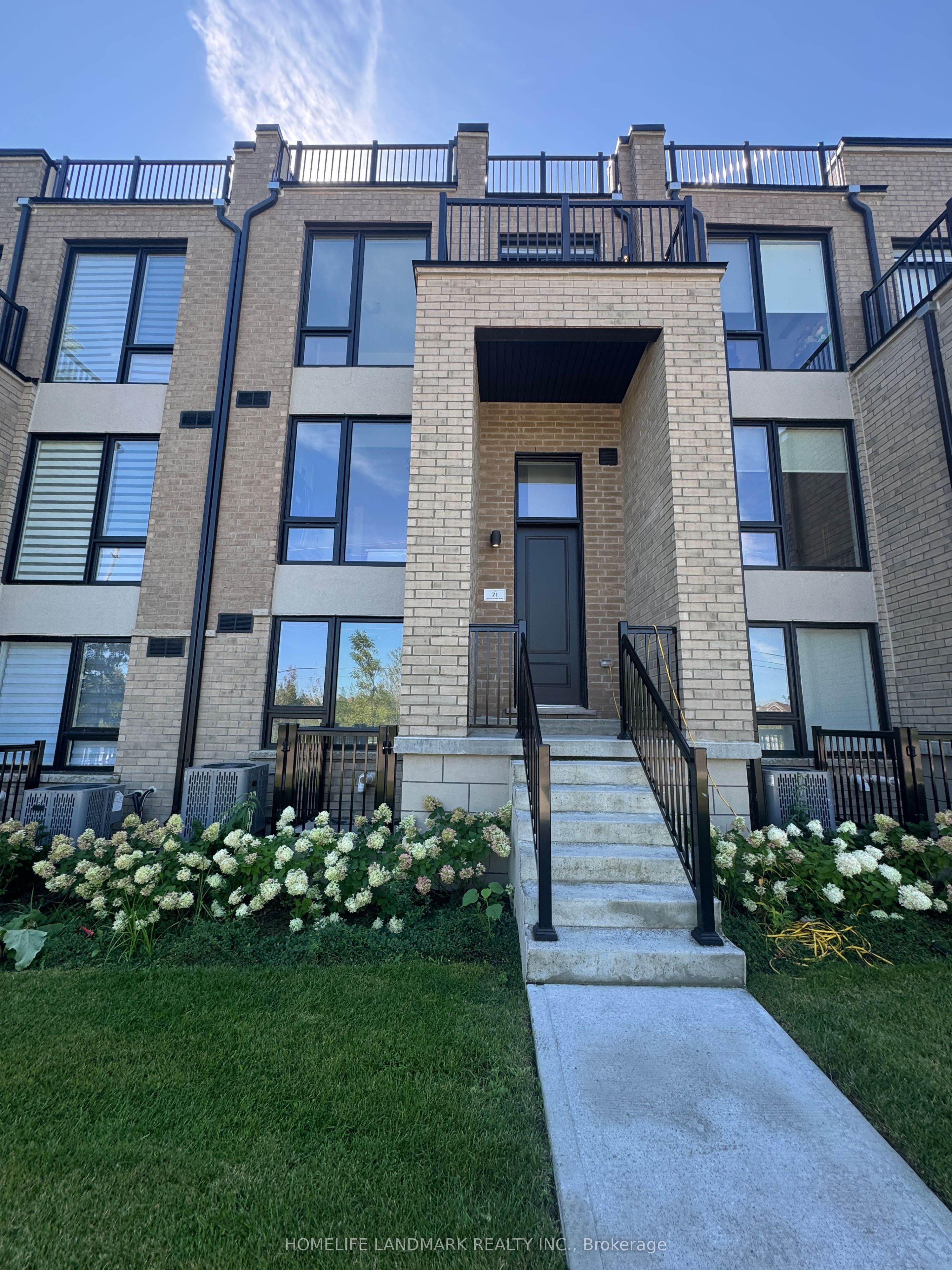 71 Jefferson Side Road, Richmond Hill, ON L4E 1M1