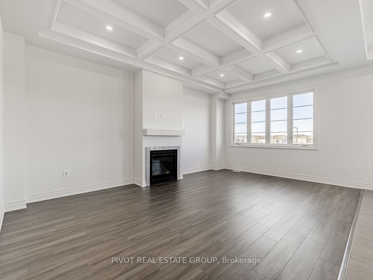 16 Rowe Street, Bradford West Gwillimbury, ON L3Z 4M9 photo 5