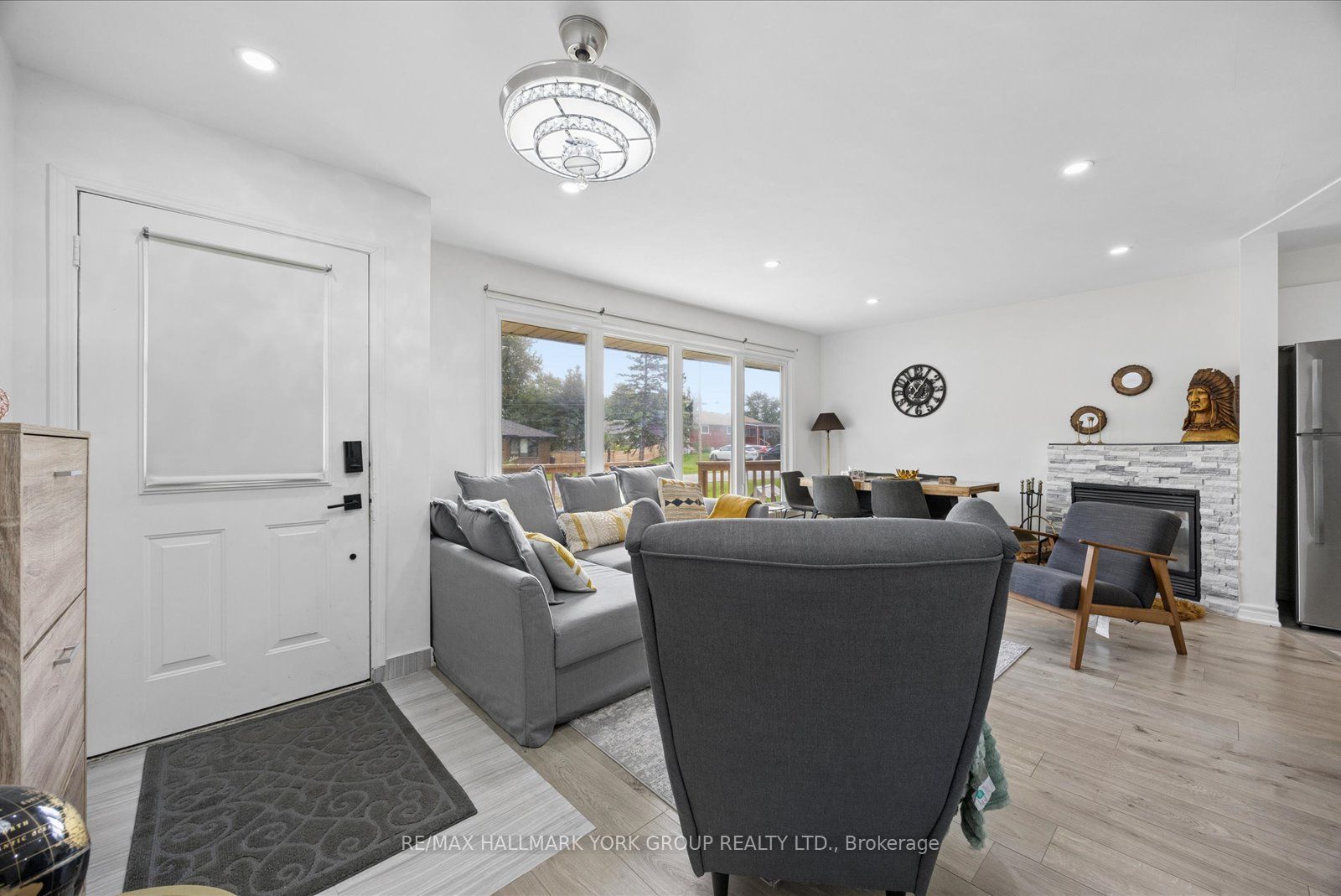 44 Glenview Avenue, Georgina, ON L0E 1N0 photo 5