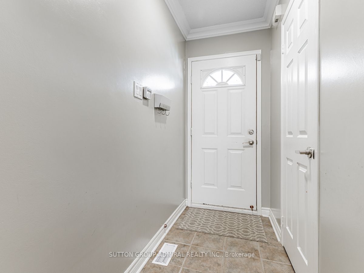 224 Kelso Crescent, Vaughan, ON L6A 2E1 photo 3