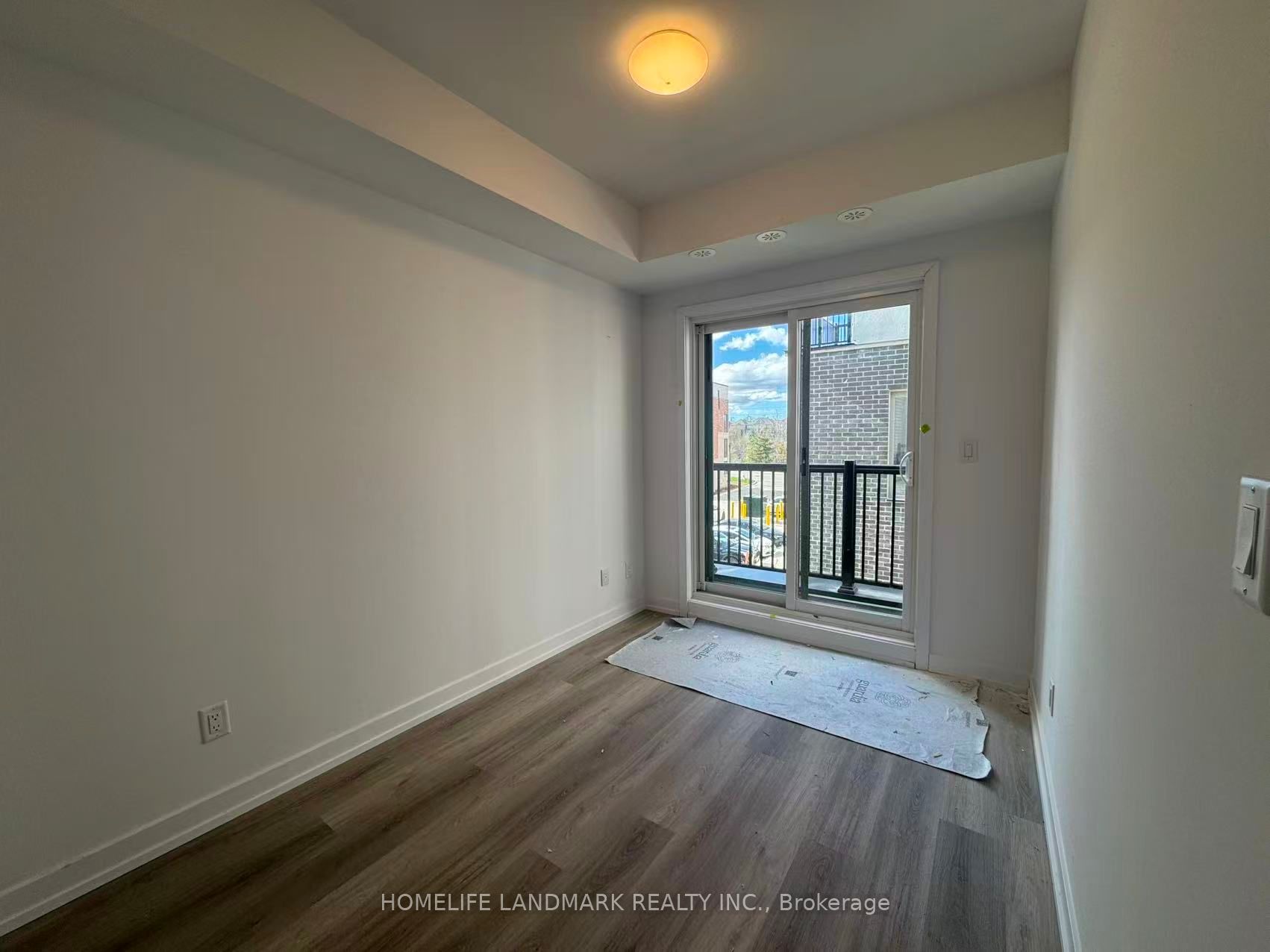 5 Bancroft Lane 311, Richmond Hill, ON L4E 1M1 photo 4