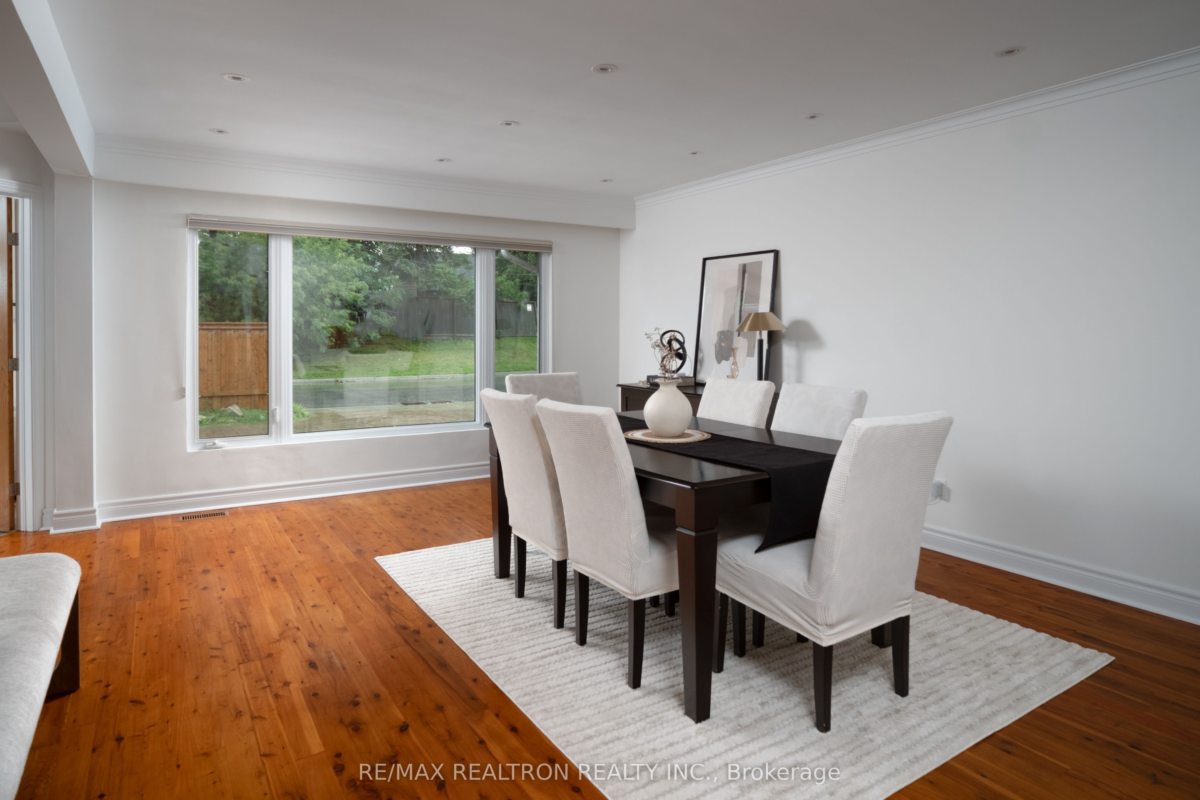 132 Morgan Avenue, Markham, ON L3T 1R7 photo 4
