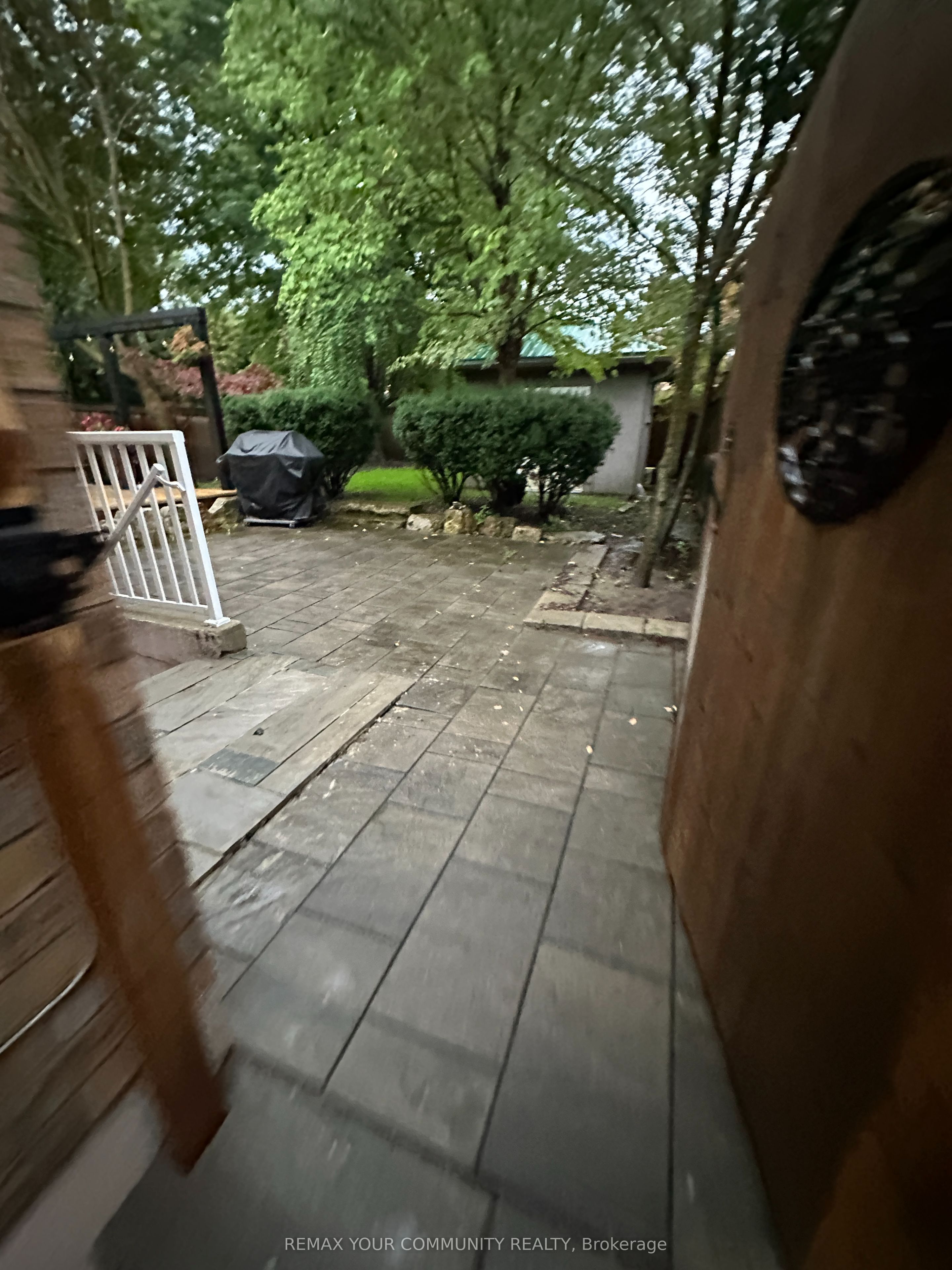 9 Allysum Court Lower, Richmond Hill, ON L4E 4M7 photo 4