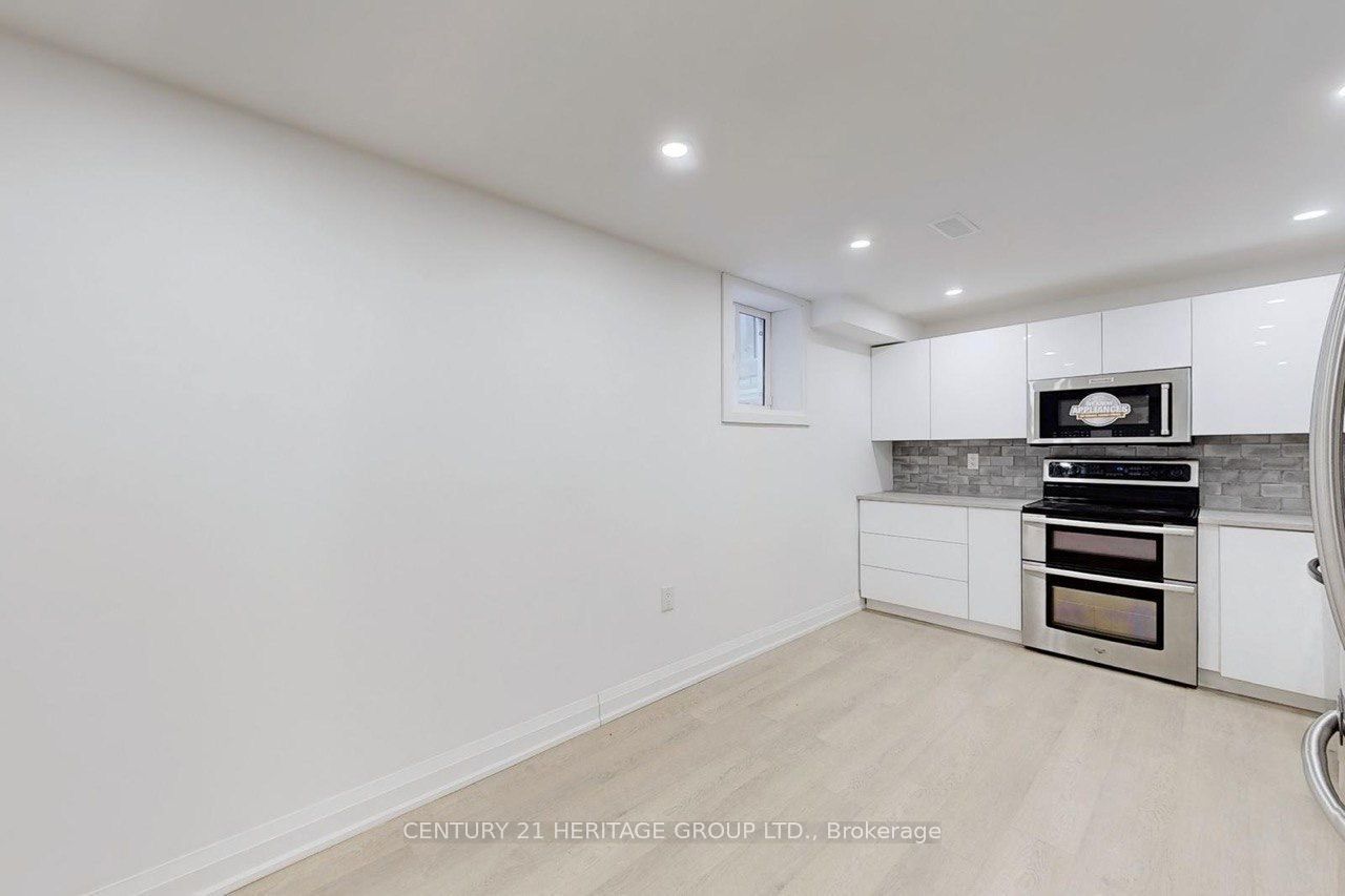 50 Ken Bishop Way Basement, Newmarket, ON L3X 3J6 photo 5