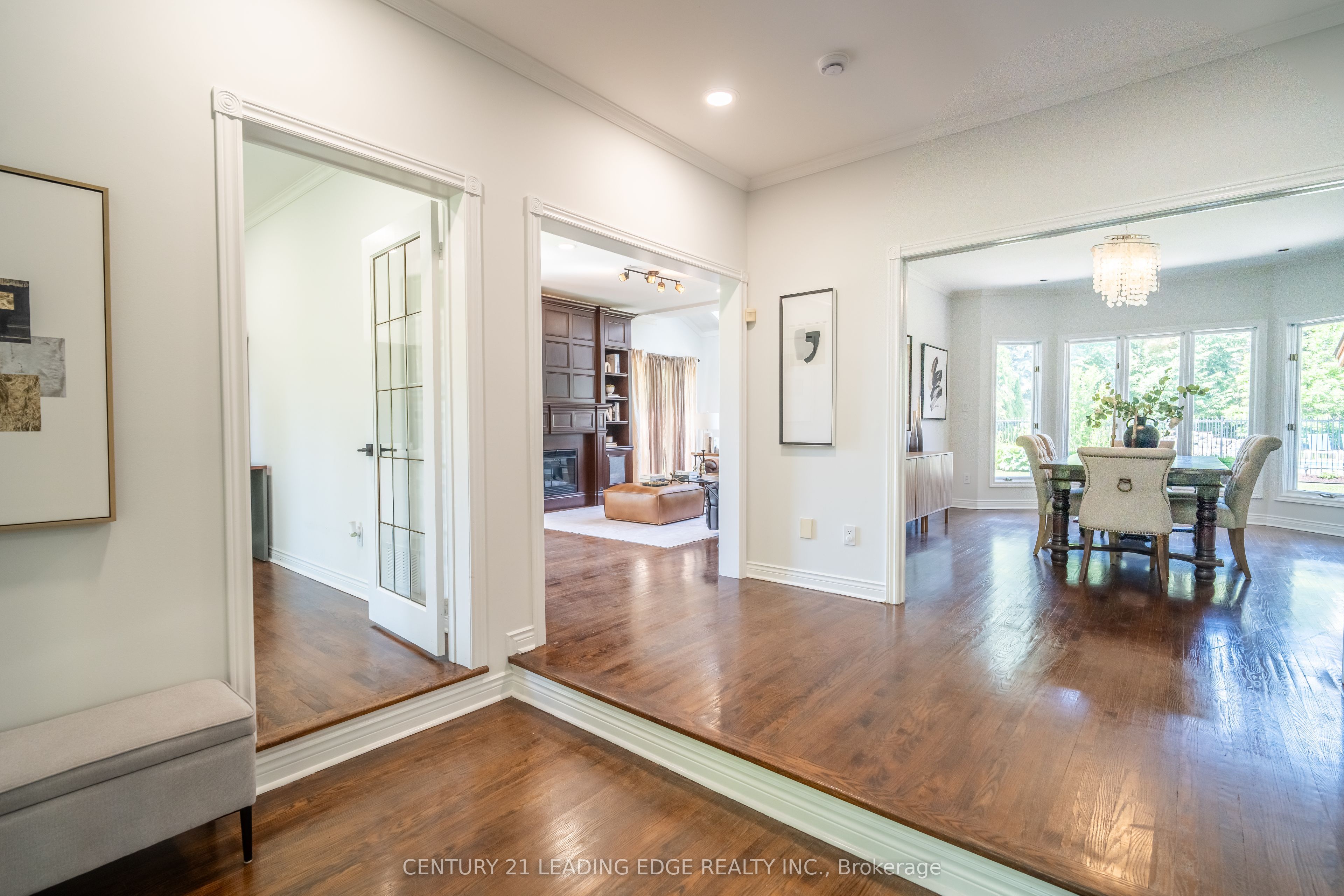 6 Stonegate Street, Whitchurch-Stouffville, ON L0H 1G0 photo 3